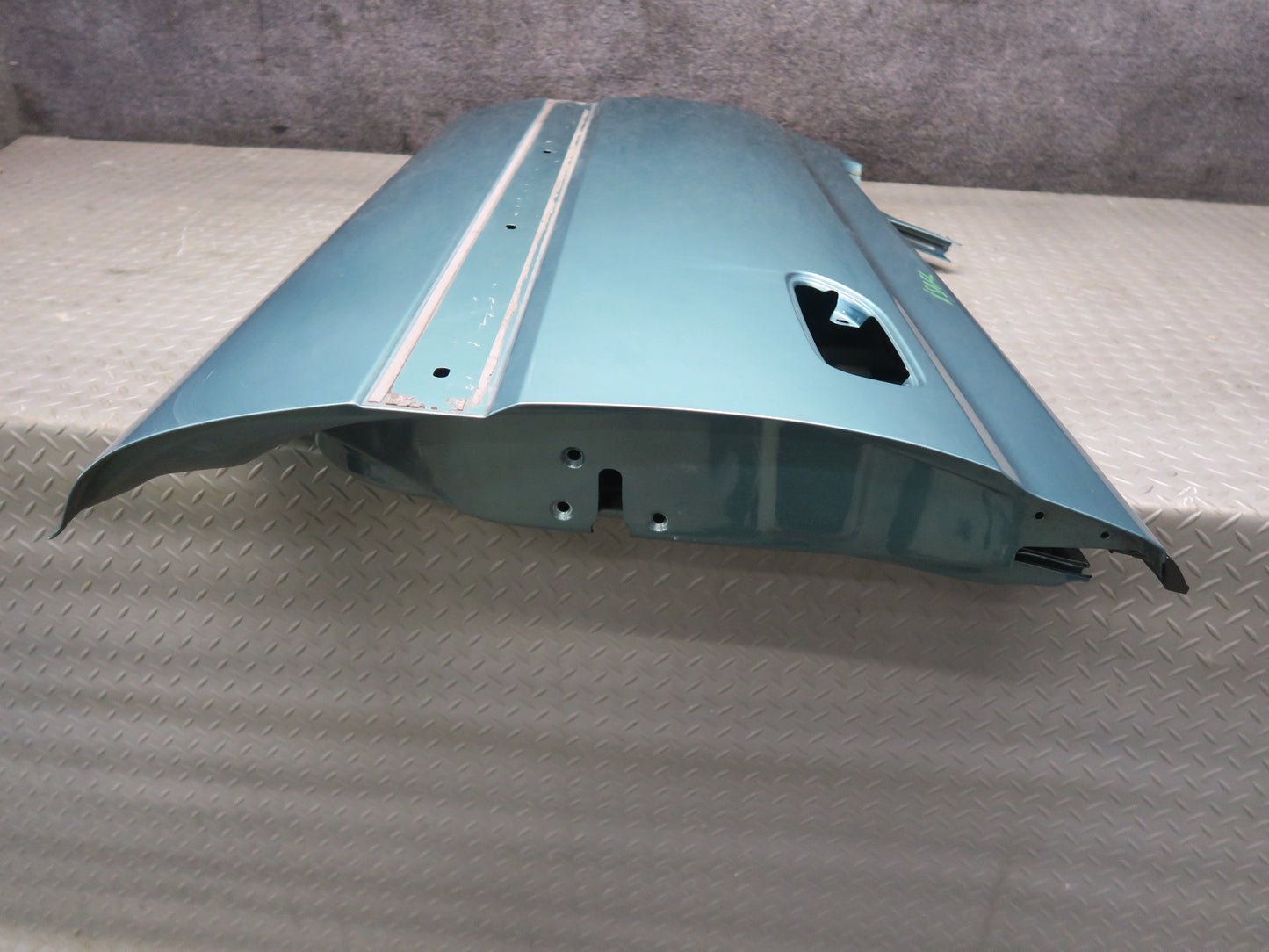 96-98 Nissan Stagea WGC34 Front Left Door Shell Panel Emerald Green OEM