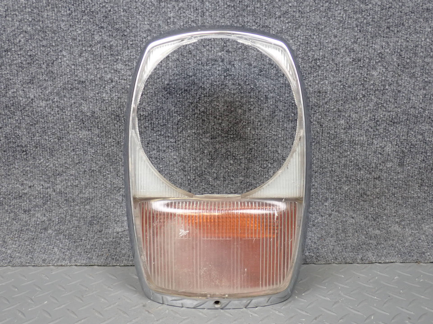 75-76 Mercedes W115 300D Front Left Headlight Trim Bezel w Turn Light OEM