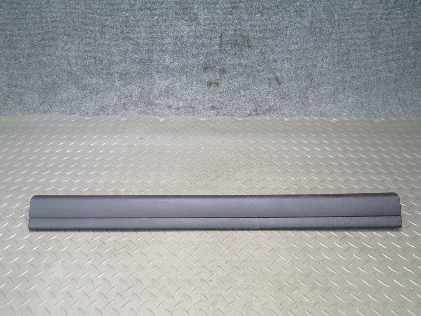 02-05 Ford Thunderbird Set of 2 Door Inner Scuff Sill Plate Trim Panel OEM