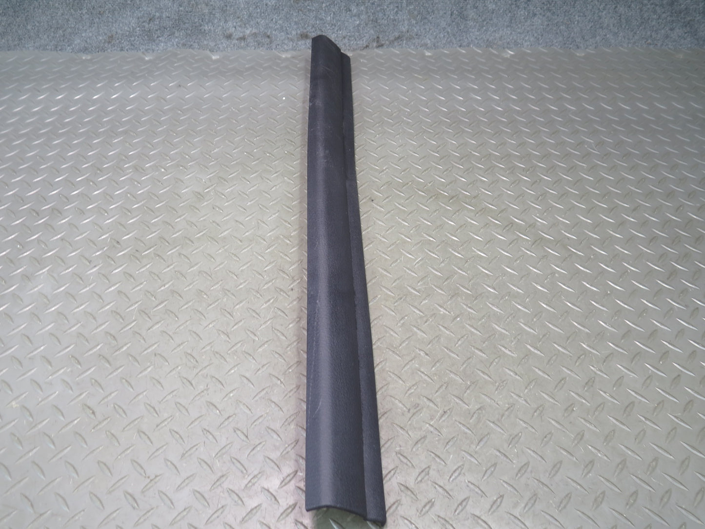 02-05 Ford Thunderbird Set of 2 Door Inner Scuff Sill Plate Trim Panel OEM