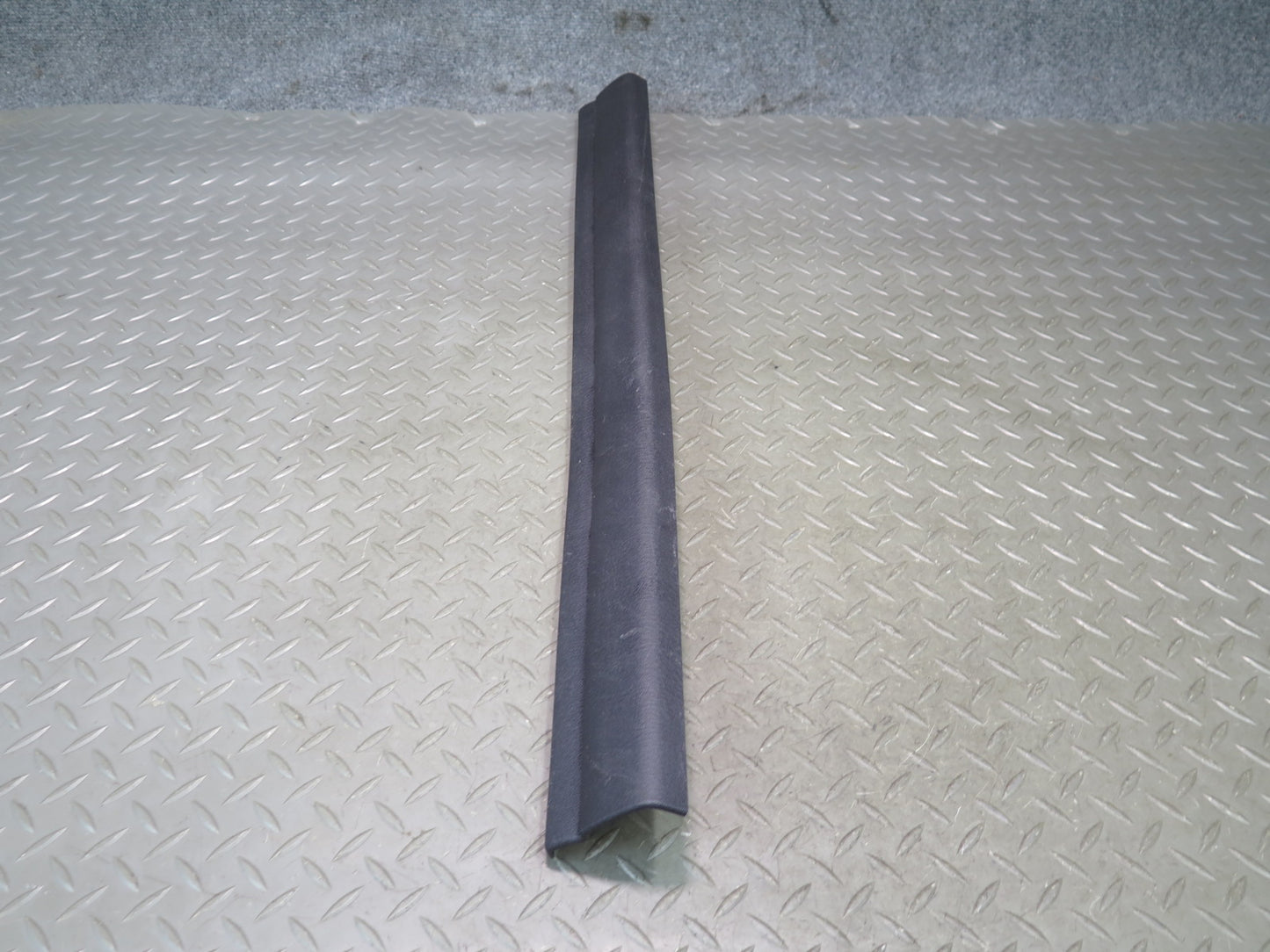 02-05 Ford Thunderbird Set of 2 Door Inner Scuff Sill Plate Trim Panel OEM