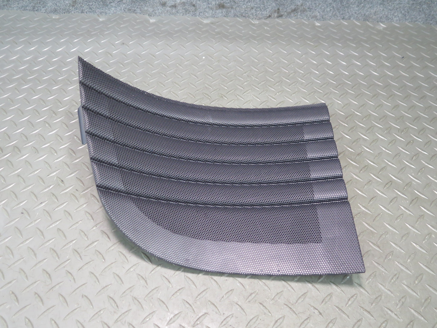 02-05 Ford Thunderbird Set of 2 Rear Left & Right Speaker Grille Cover OEM