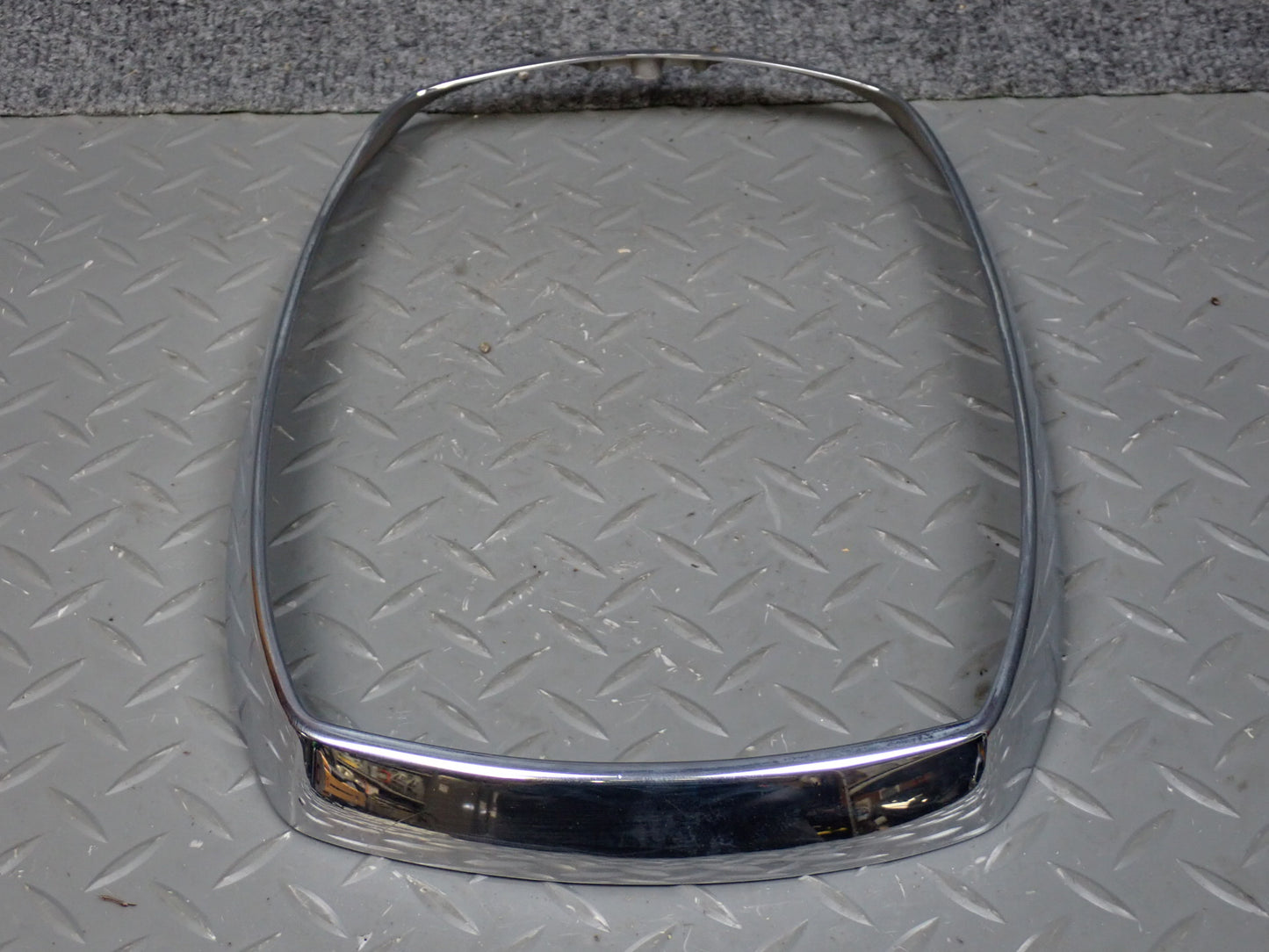 75-76 Mercedes W115 300D Front Right Headlight Chrome Bezel OEM