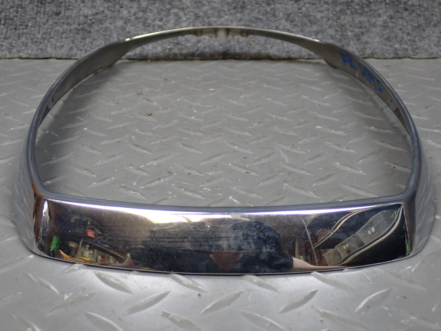 75-76 Mercedes W115 300D Front Right Headlight Chrome Bezel OEM