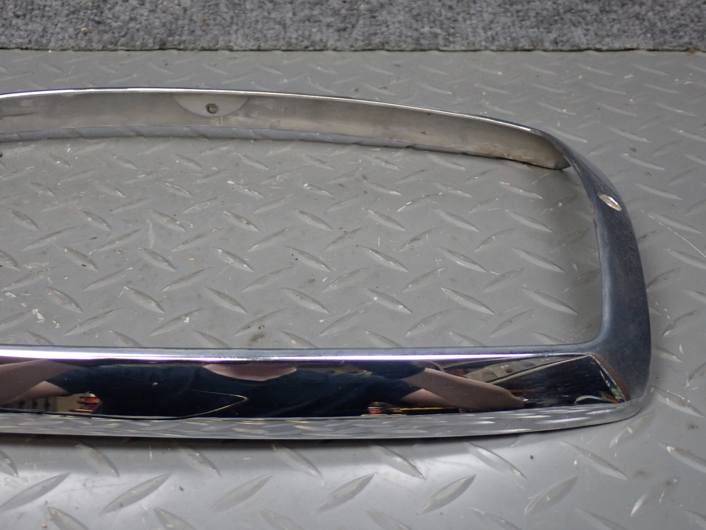 75-76 Mercedes W115 300D Front Right Headlight Chrome Bezel OEM