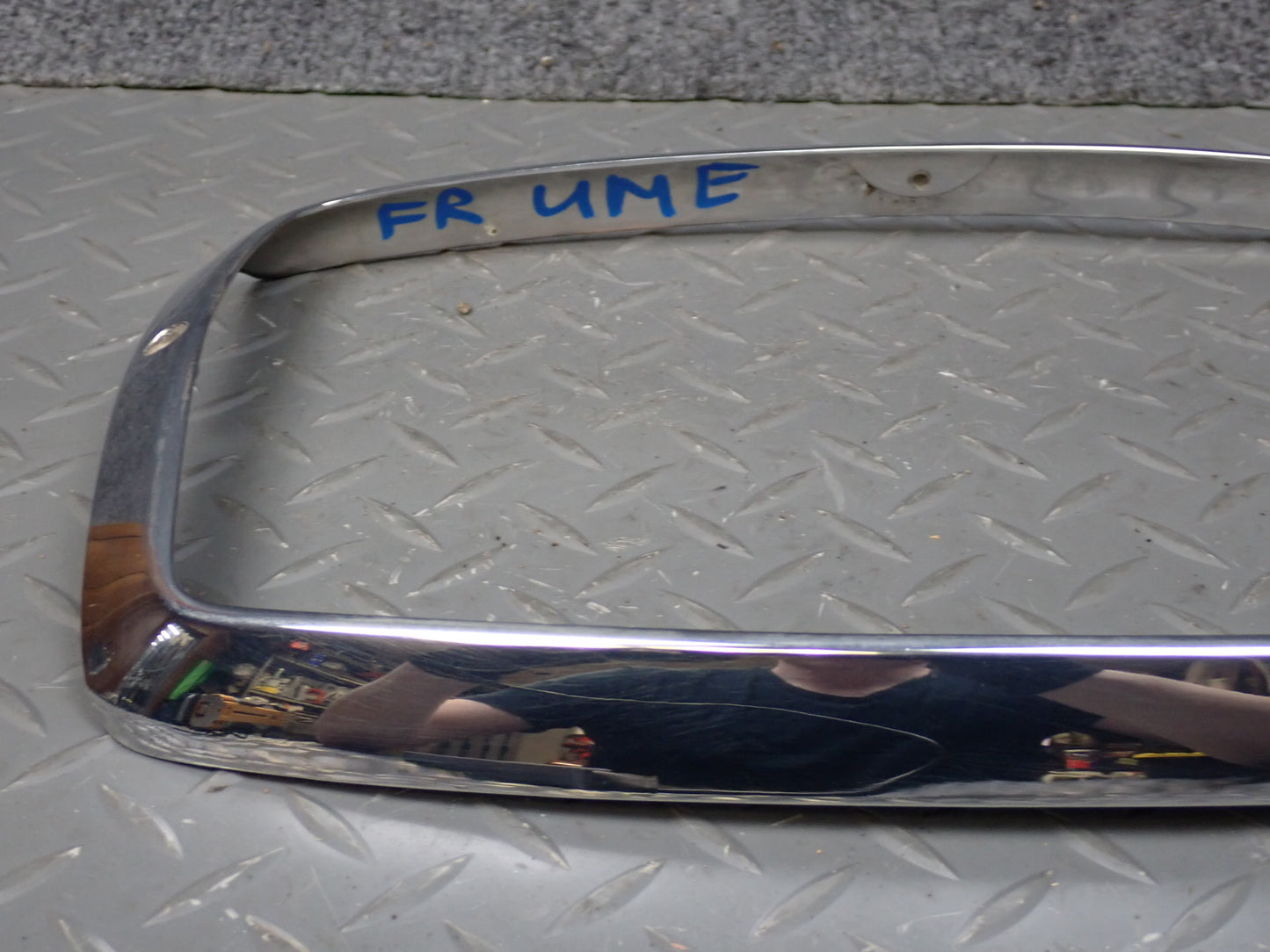 75-76 Mercedes W115 300D Front Right Headlight Chrome Bezel OEM