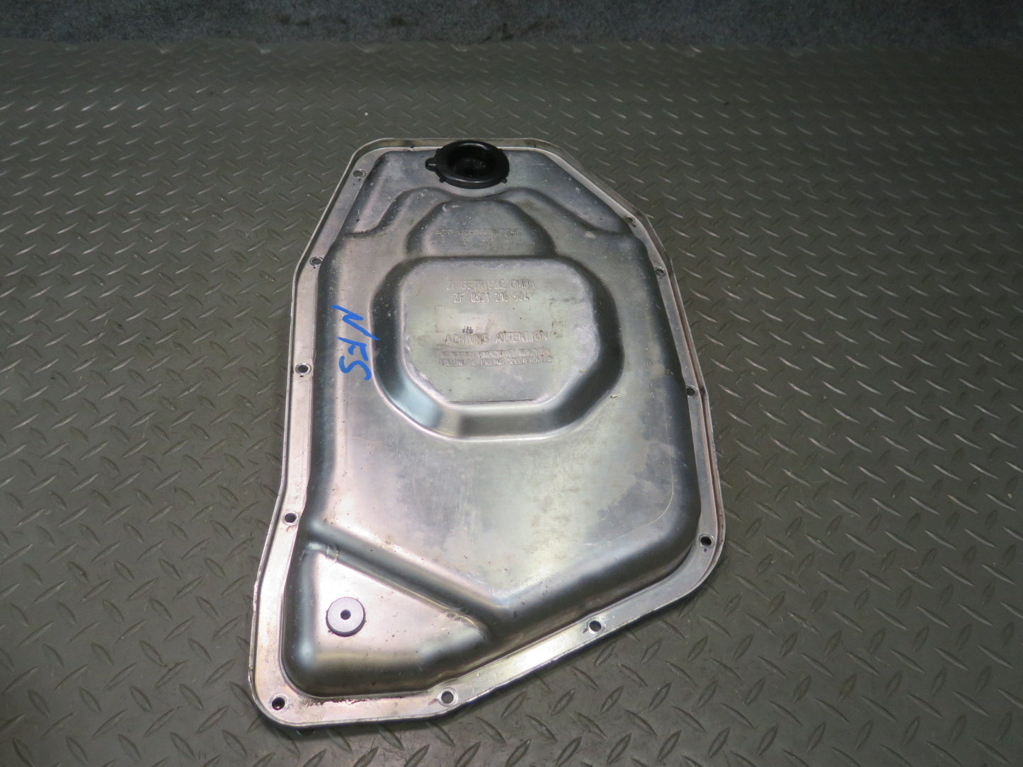09-12 Audi 8T S5 4.2L LMJ A/T Automatic Transmission Oil Pan OEM
