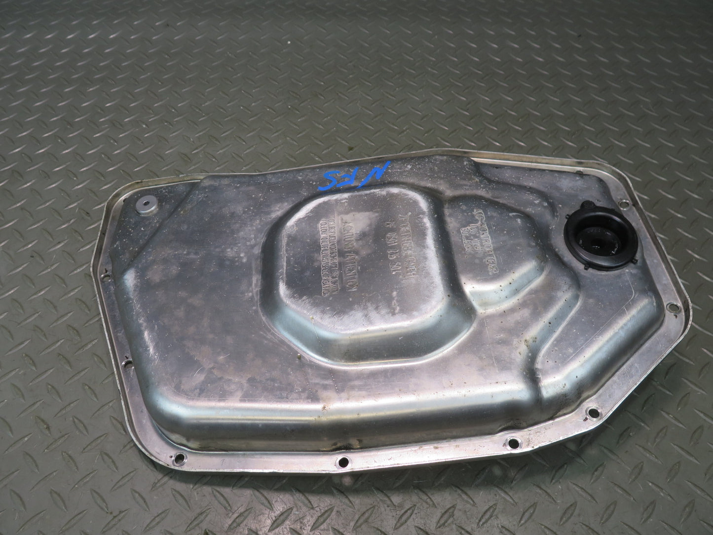 09-12 Audi 8T S5 4.2L LMJ A/T Automatic Transmission Oil Pan OEM