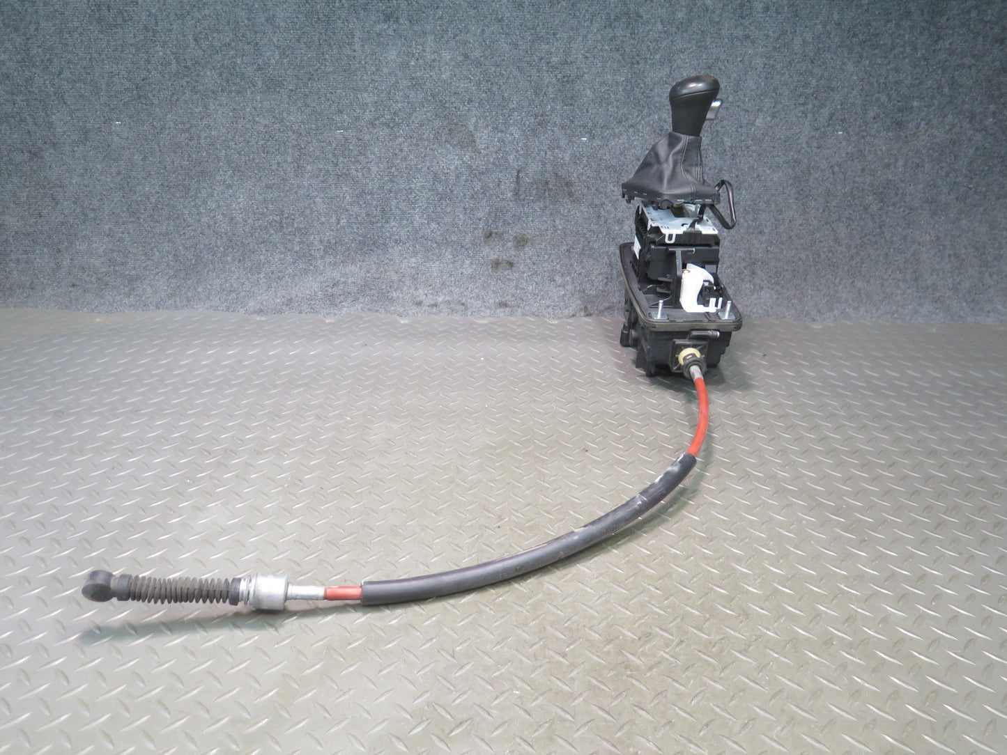 08-12 Audi B8 A5 S5 A/T Automatic Transmission Gear Shifter Selector OEM