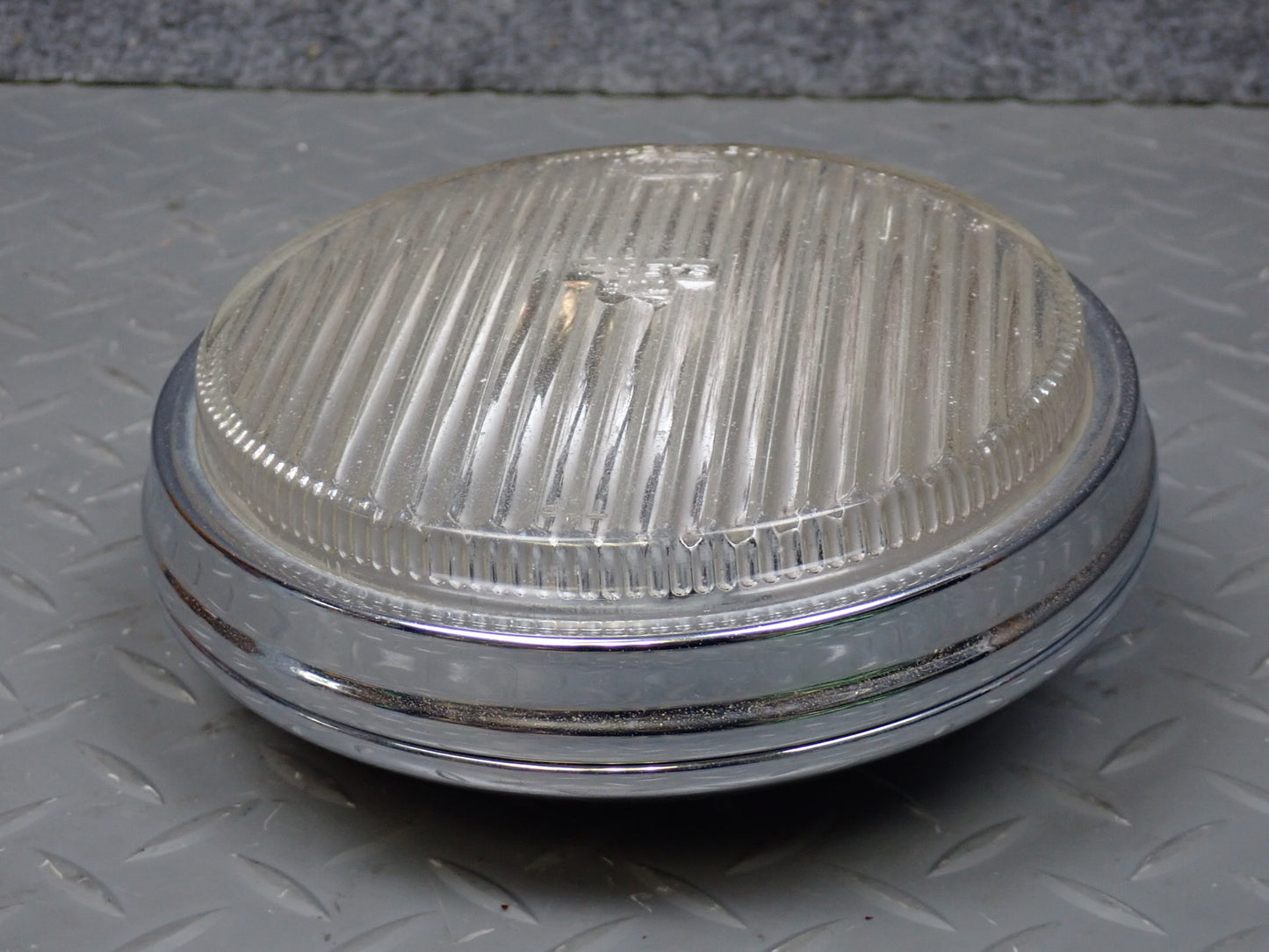 75-76 Mercedes W115 300D Front Left Fog Light Lamp OEM