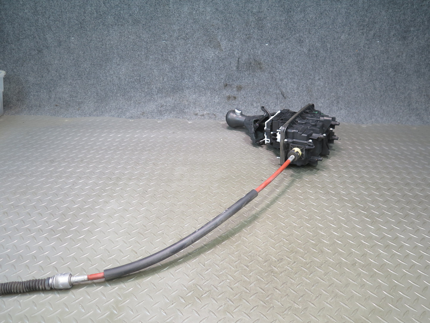 08-12 Audi B8 A5 S5 A/T Automatic Transmission Gear Shifter Selector OEM