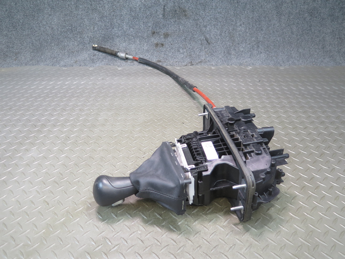08-12 Audi B8 A5 S5 A/T Automatic Transmission Gear Shifter Selector OEM