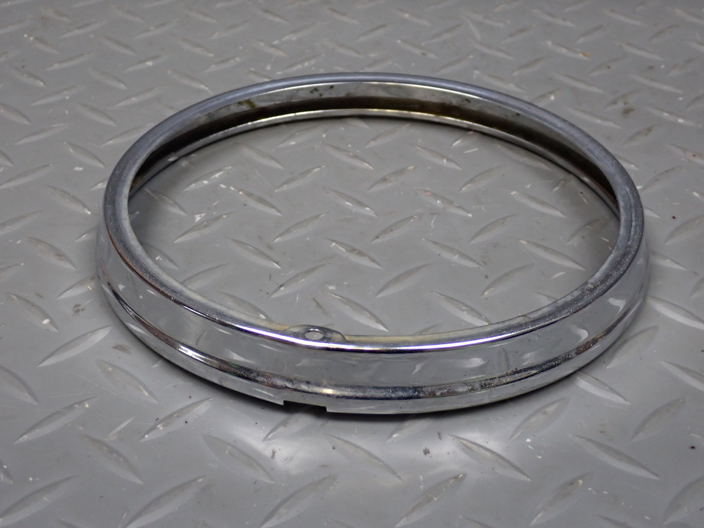 75-76 Mercedes W115 300D Front Right Headlight Lamp w Bezel OEM