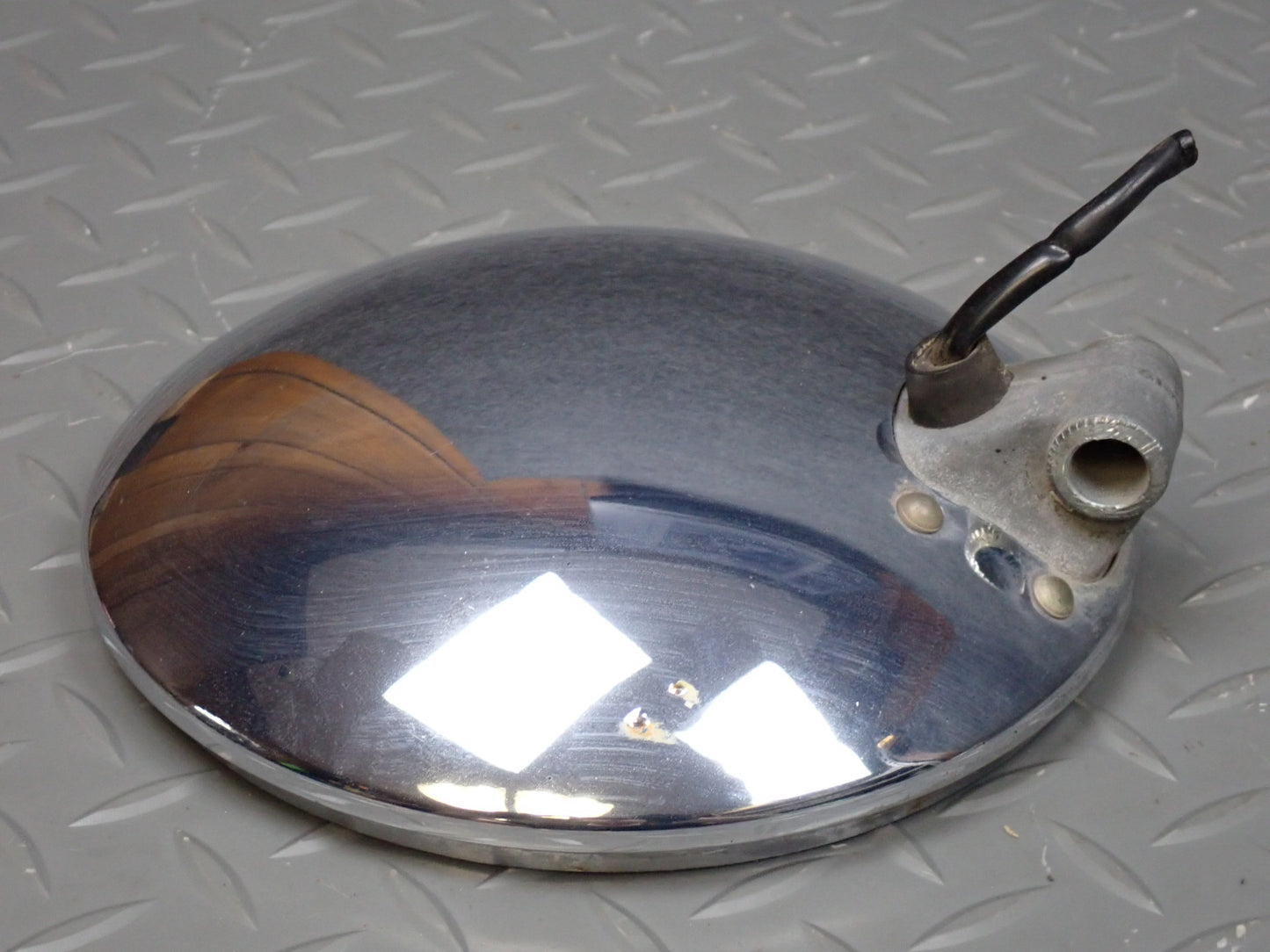 75-76 Mercedes W115 300D Front Right Headlight Lamp w Bezel OEM