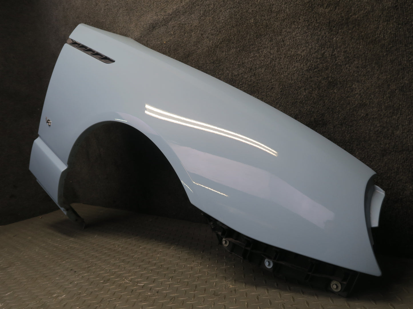 02-05 Ford Thunderbird Front Right Fender Shell Panel Cover Robins EGG Blue OEM