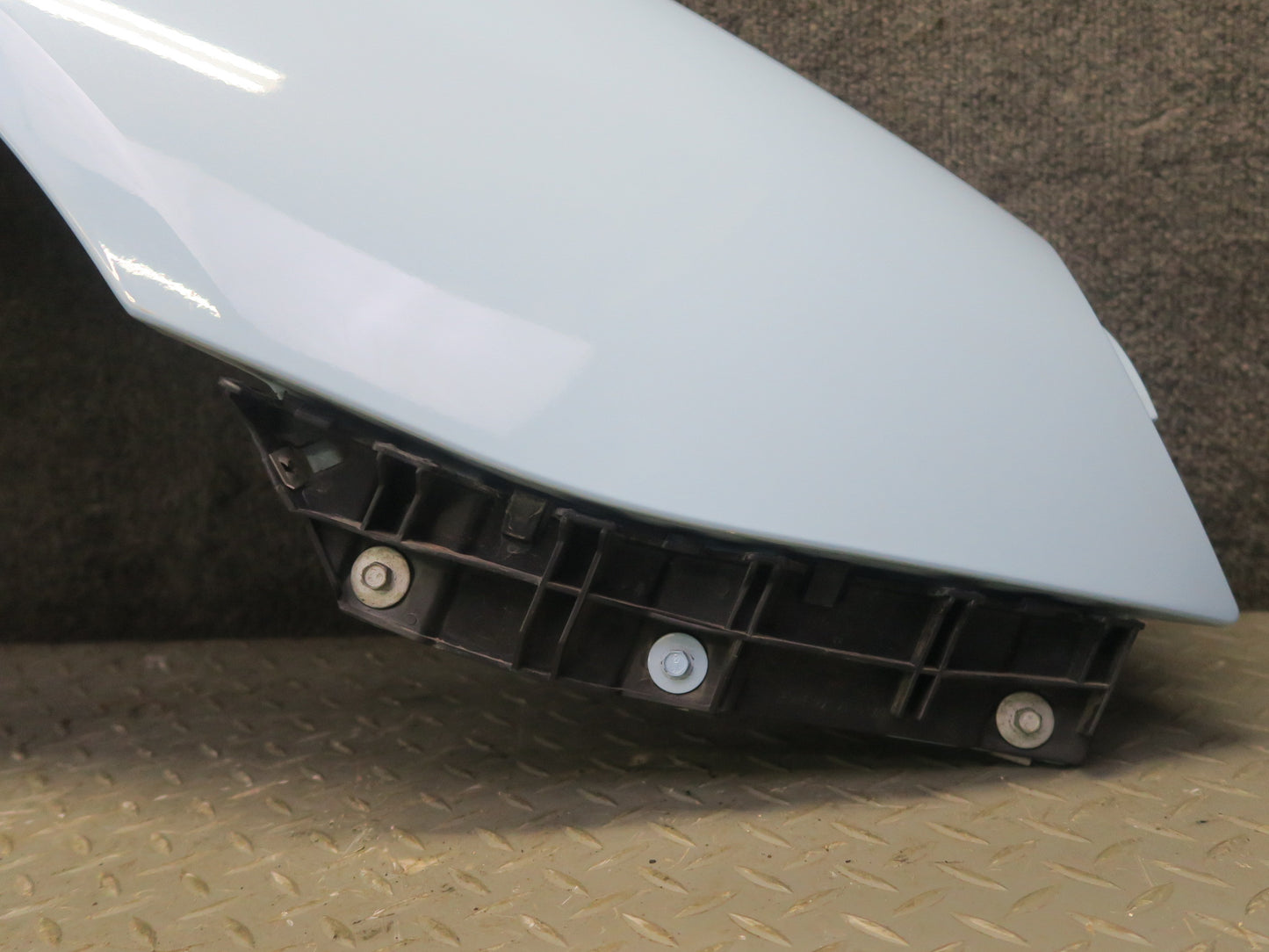02-05 Ford Thunderbird Front Right Fender Shell Panel Cover Robins EGG Blue OEM