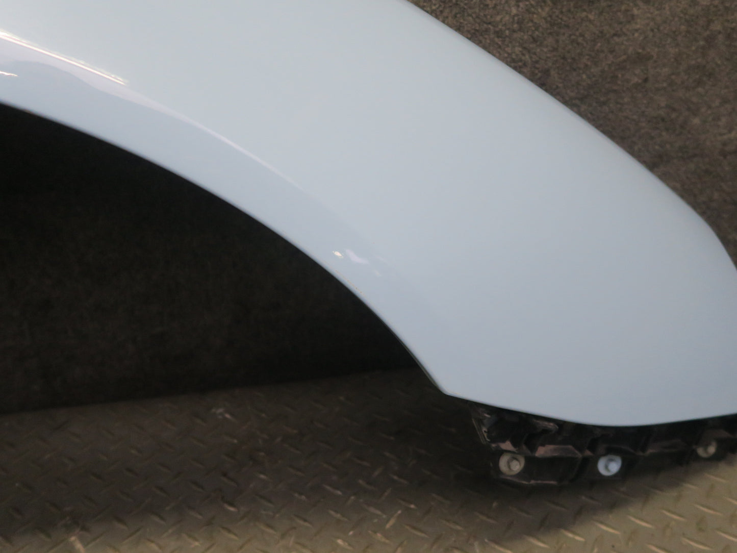 02-05 Ford Thunderbird Front Right Fender Shell Panel Cover Robins EGG Blue OEM