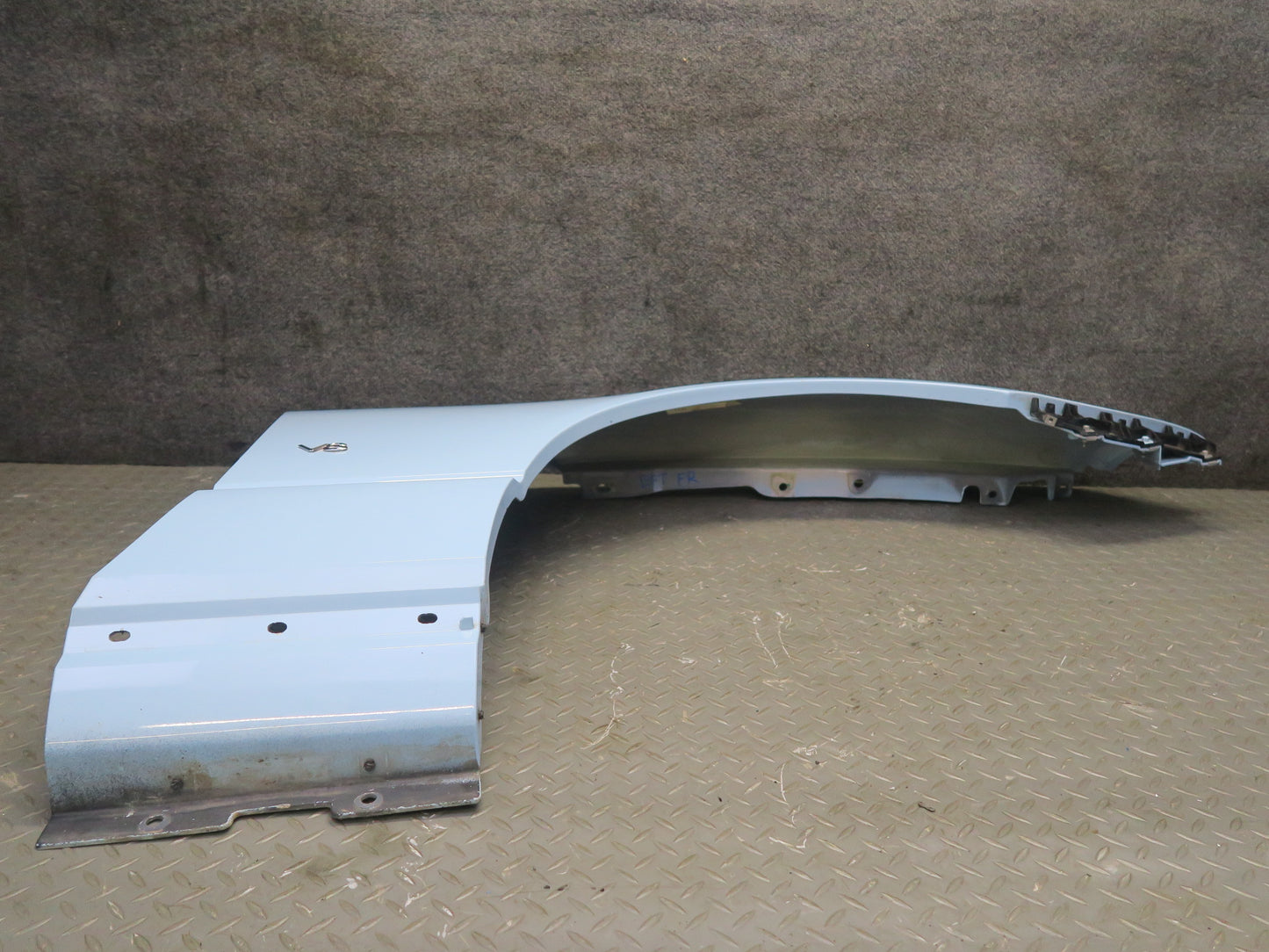 02-05 Ford Thunderbird Front Right Fender Shell Panel Cover Robins EGG Blue OEM