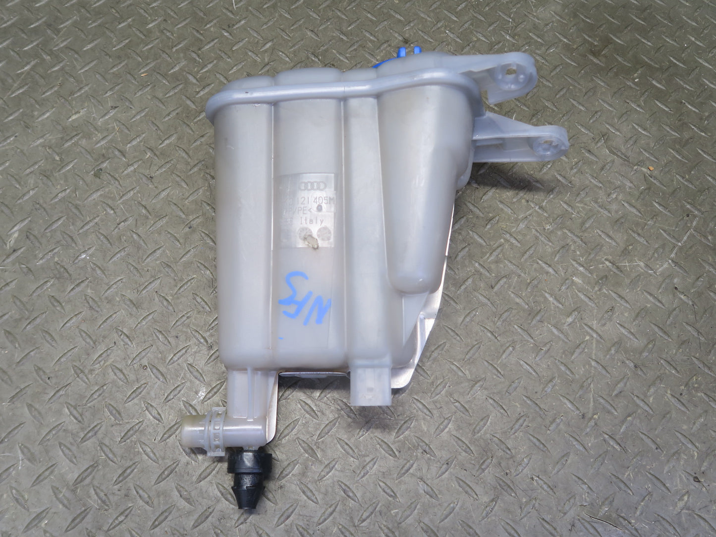 08-12 Audi 8T S5 4.2L Engine Coolant Expansion Overflow Reservoir Tank OEM