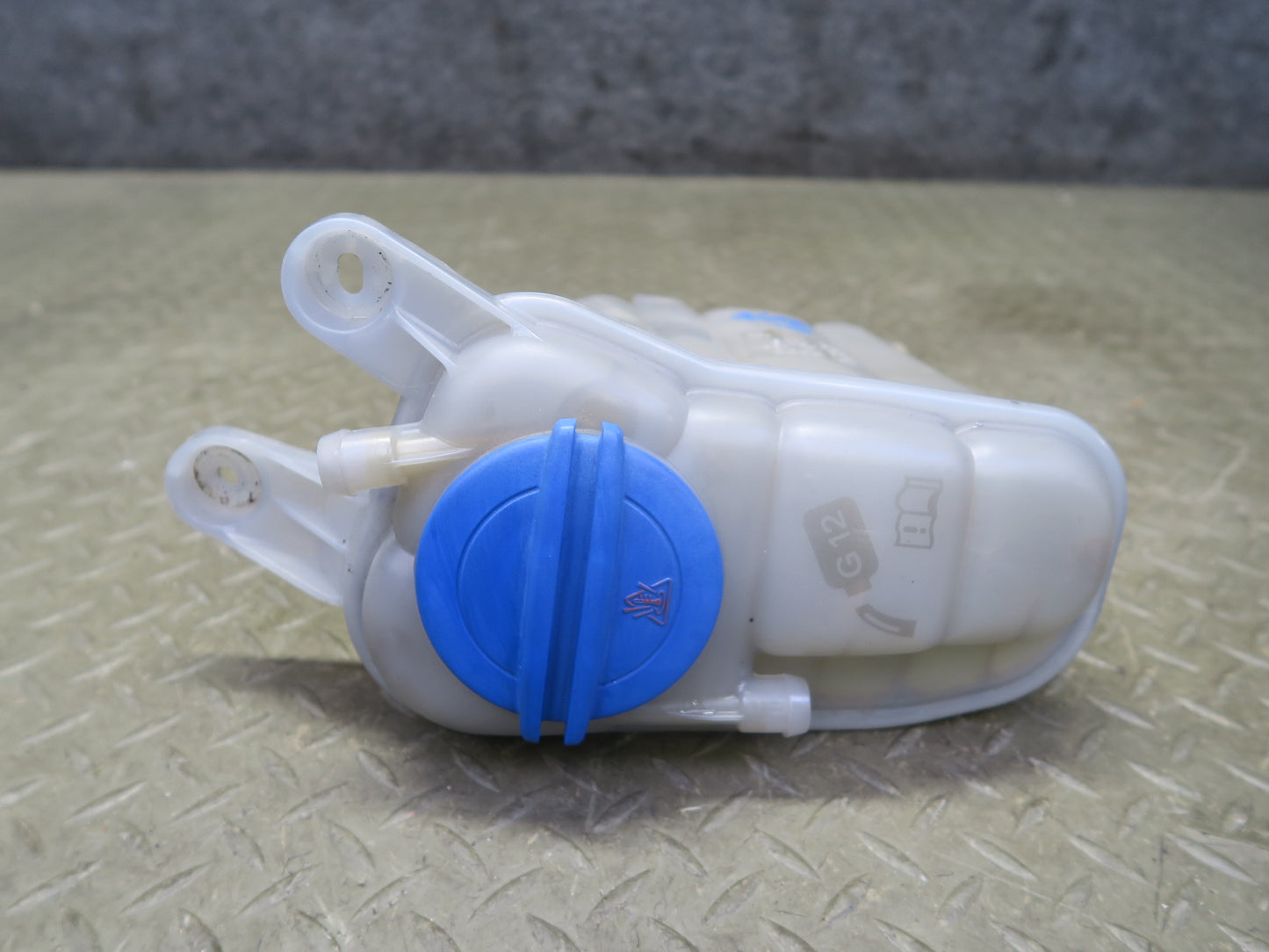08-12 Audi 8T S5 4.2L Engine Coolant Expansion Overflow Reservoir Tank OEM