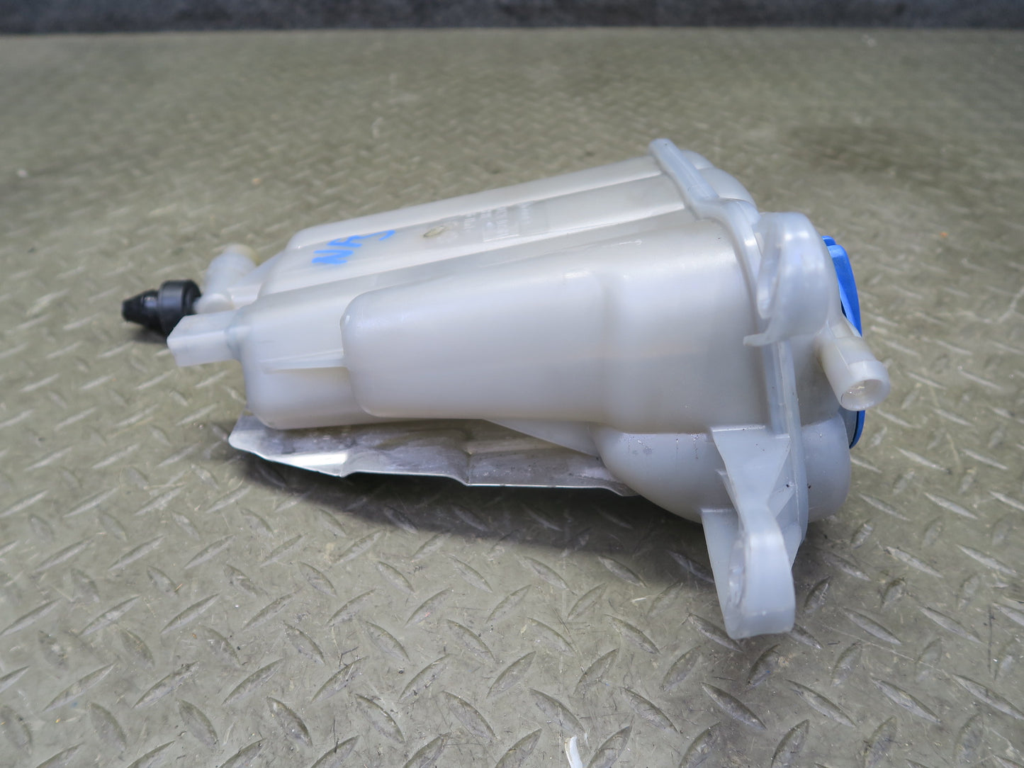 08-12 Audi 8T S5 4.2L Engine Coolant Expansion Overflow Reservoir Tank OEM