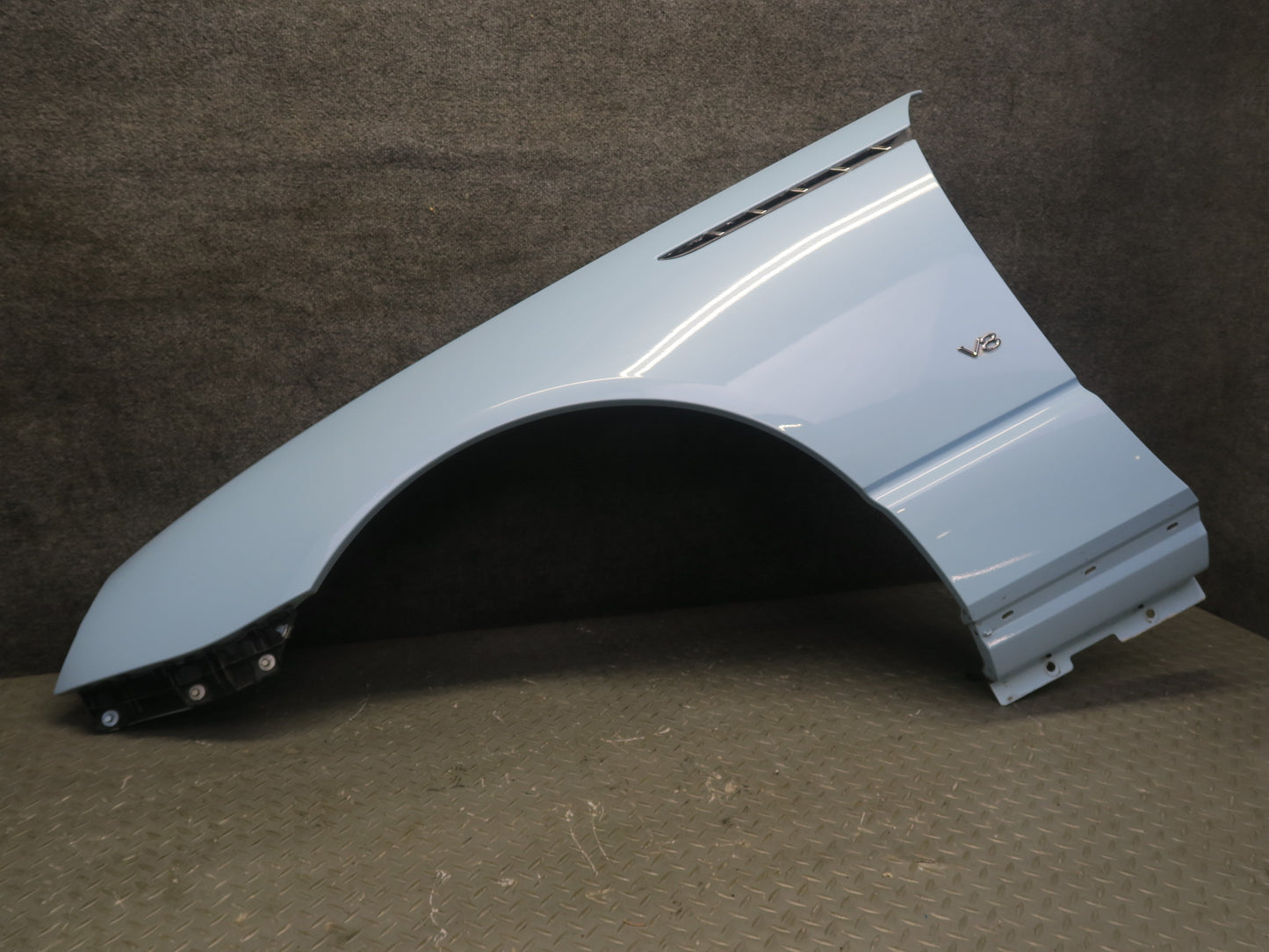 02-05 Ford Thunderbird Front Left Fender Shell Panel Cover Robins EGG Blue OEM