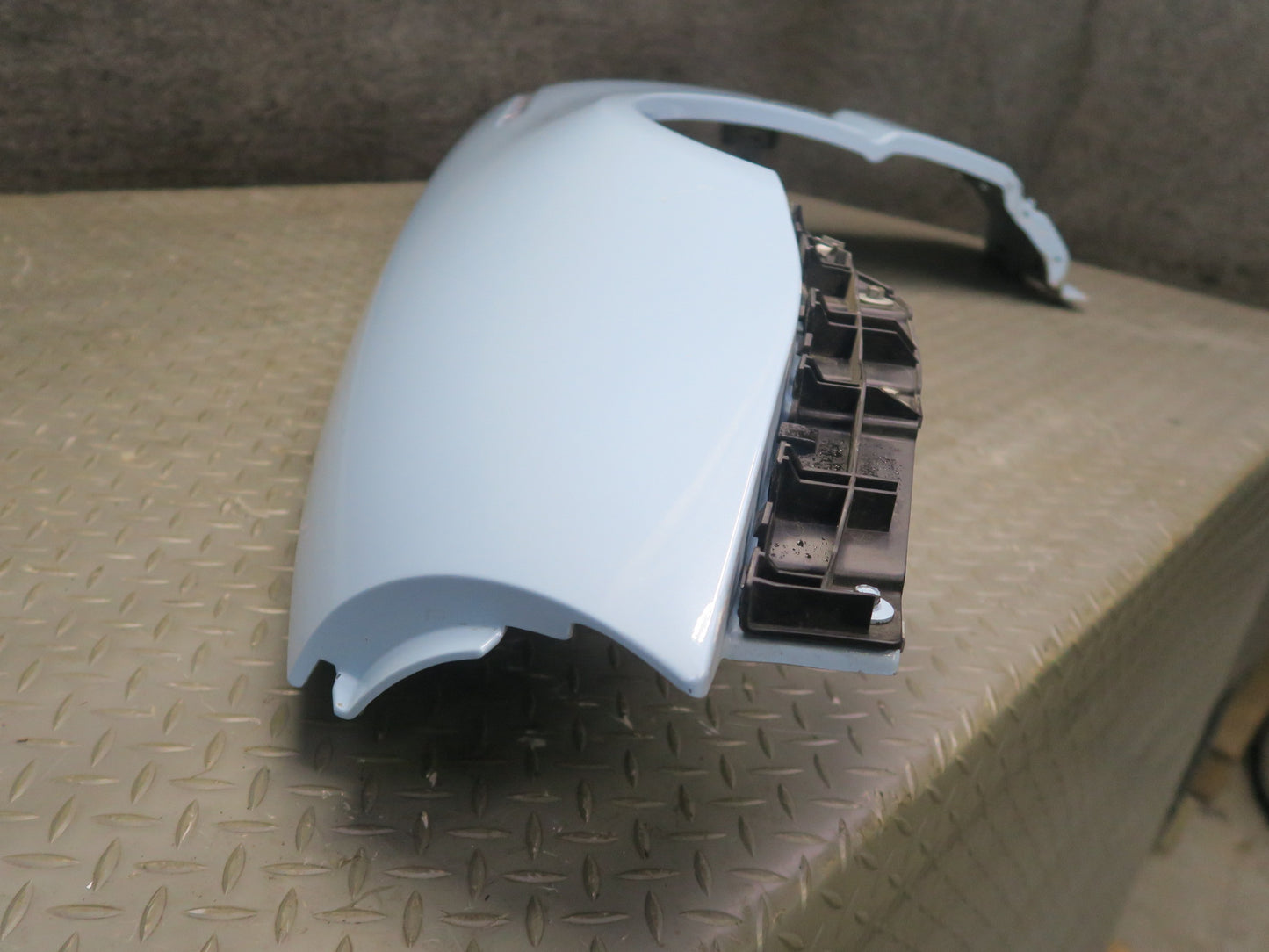 02-05 Ford Thunderbird Front Left Fender Shell Panel Cover Robins EGG Blue OEM