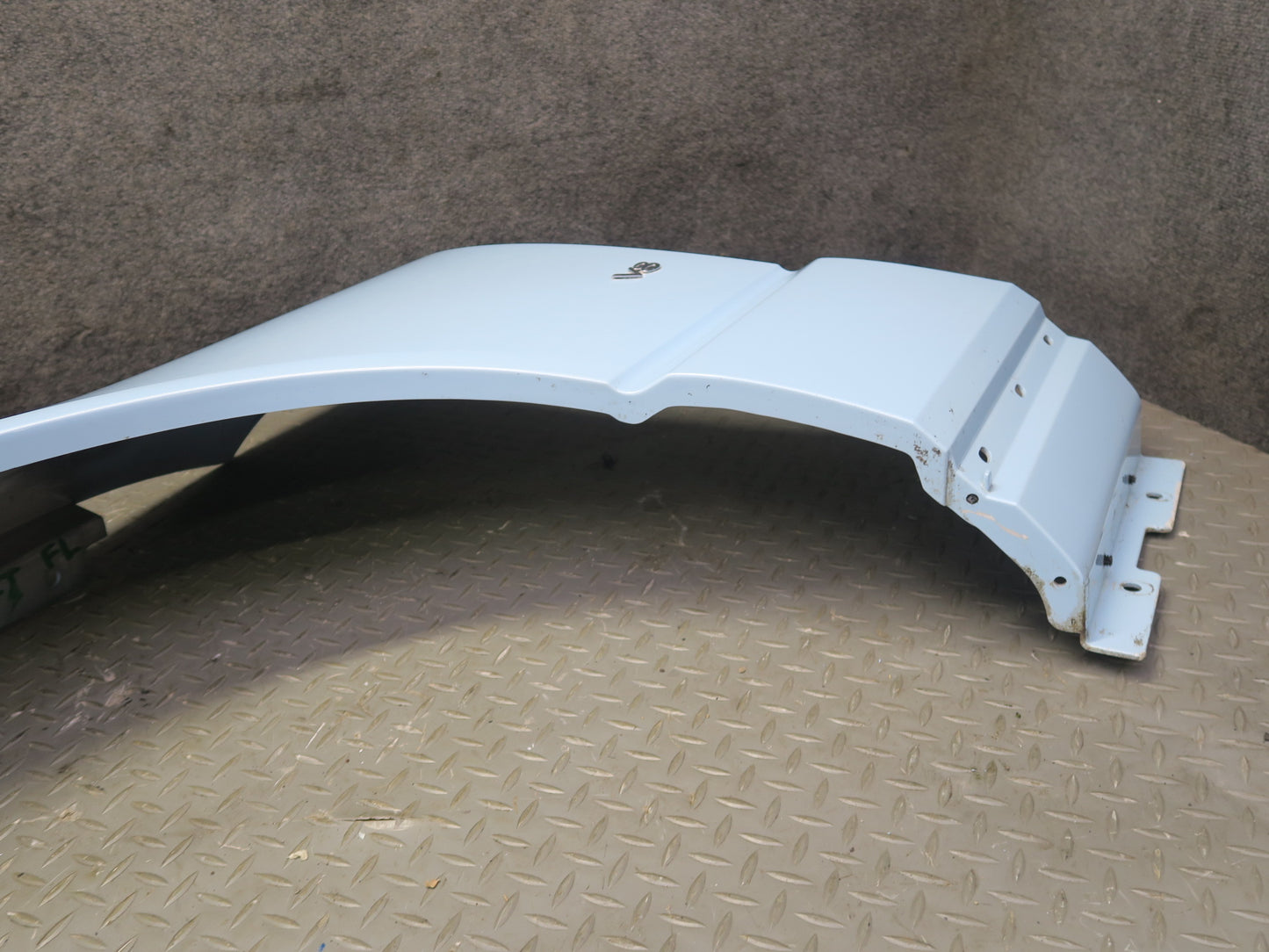 02-05 Ford Thunderbird Front Left Fender Shell Panel Cover Robins EGG Blue OEM