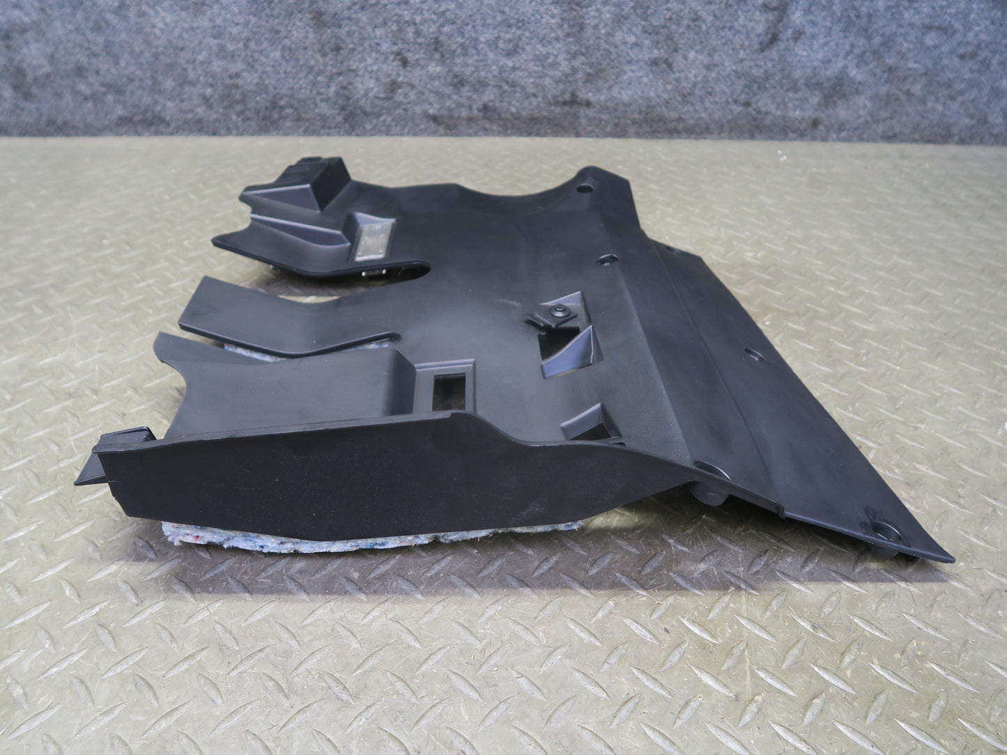 03-08 BMW E85 Z4 Set of 2 Under Dash Front Left & Right Trim Cover Panel OEM