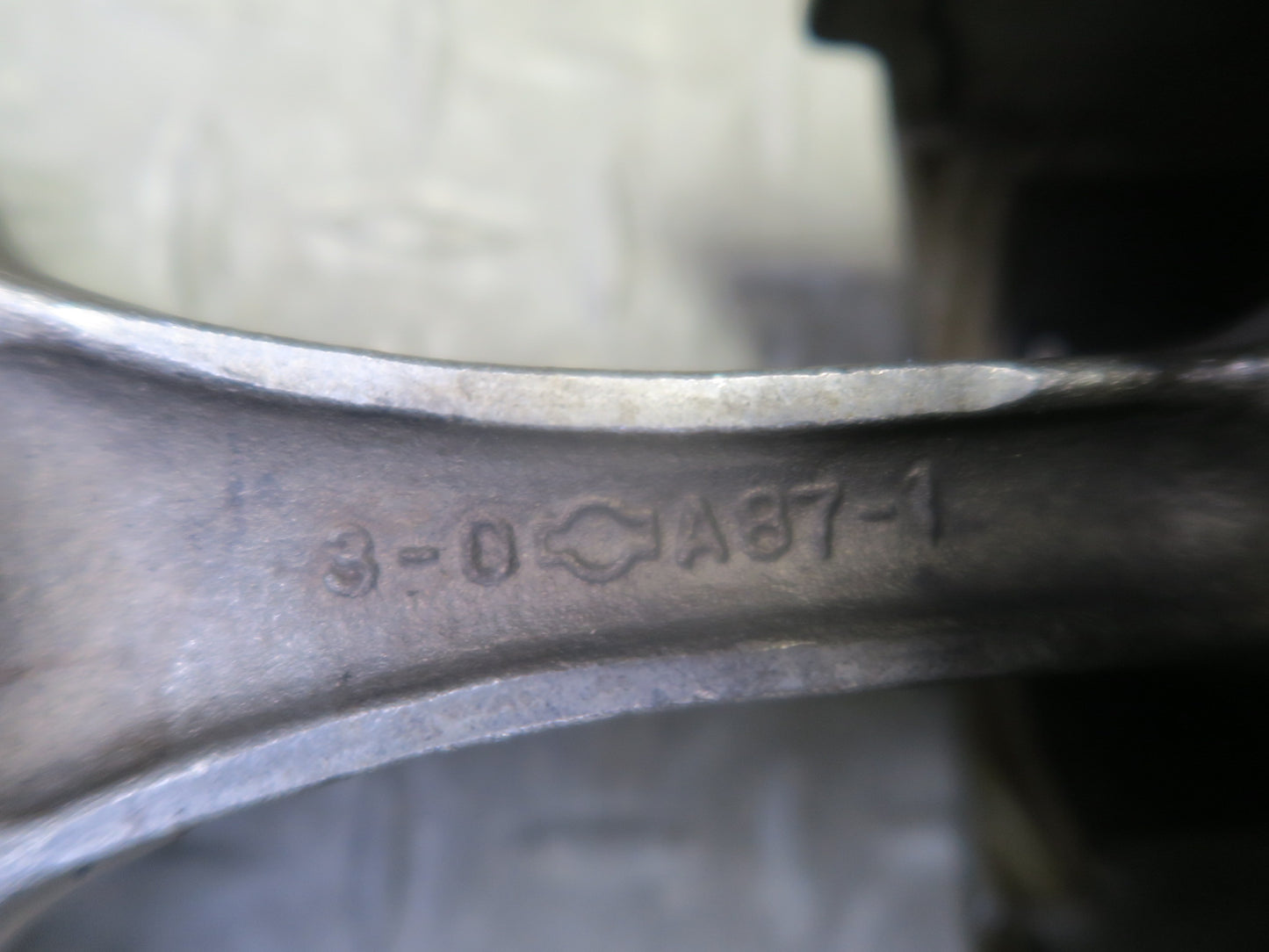 81-83 Datsun S130 280ZX 2.8L L28ET Turbo Engine Piston Connecting Rod 80K OEM