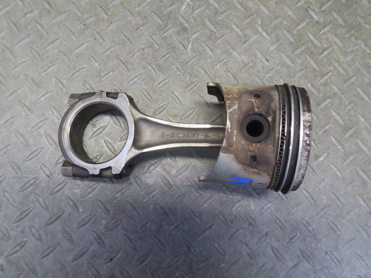 81-83 Datsun S130 280ZX 2.8L L28ET Turbo Engine Piston Connecting Rod 80K OEM