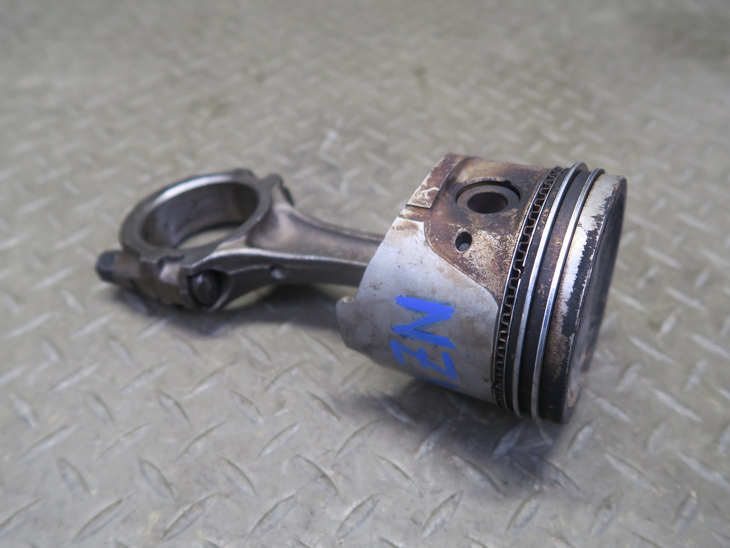 81-83 Datsun S130 280ZX 2.8L L28ET Turbo Engine Piston Connecting Rod 80K OEM