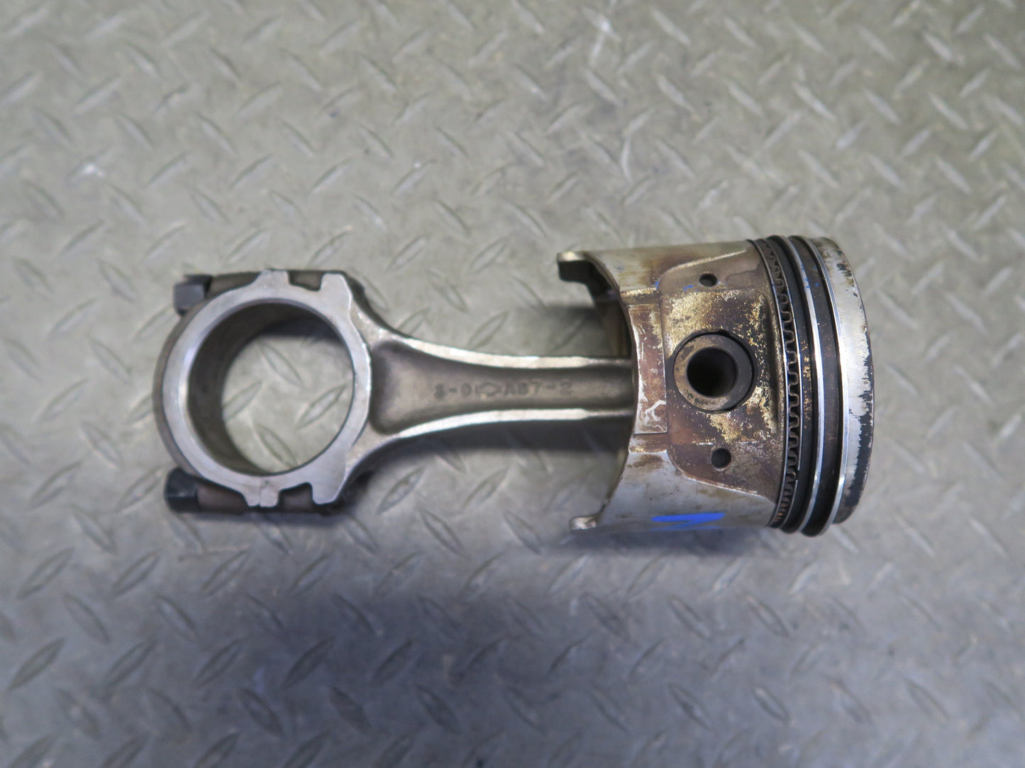 81-83 Datsun S130 280ZX 2.8L L28ET Turbo Engine Piston Connecting Rod 80K OEM