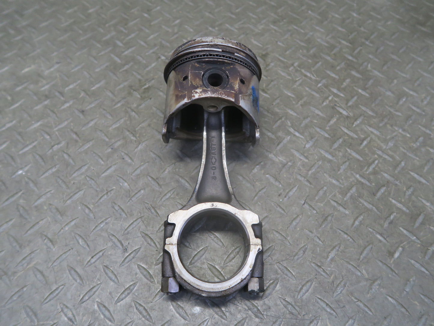 81-83 Datsun S130 280ZX 2.8L L28ET Turbo Engine Piston Connecting Rod 80K OEM