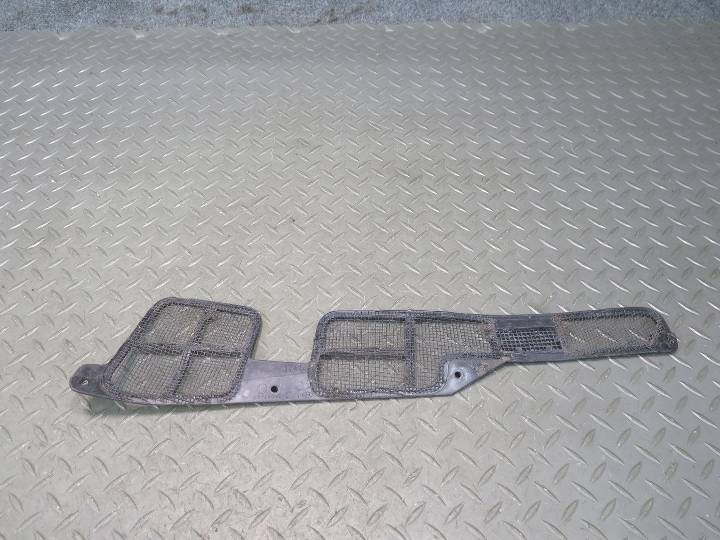 84-96 Chevrolet Corvette C4 Windshield Cowl Drain Screen Grille Plate Set OEM