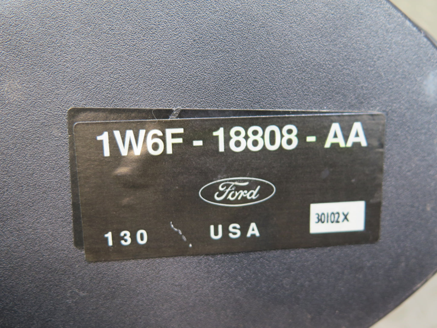 02-05 Ford Thunderbird Set of 2 Rear Left & Right Speaker 1W6F-18808-AA OEM
