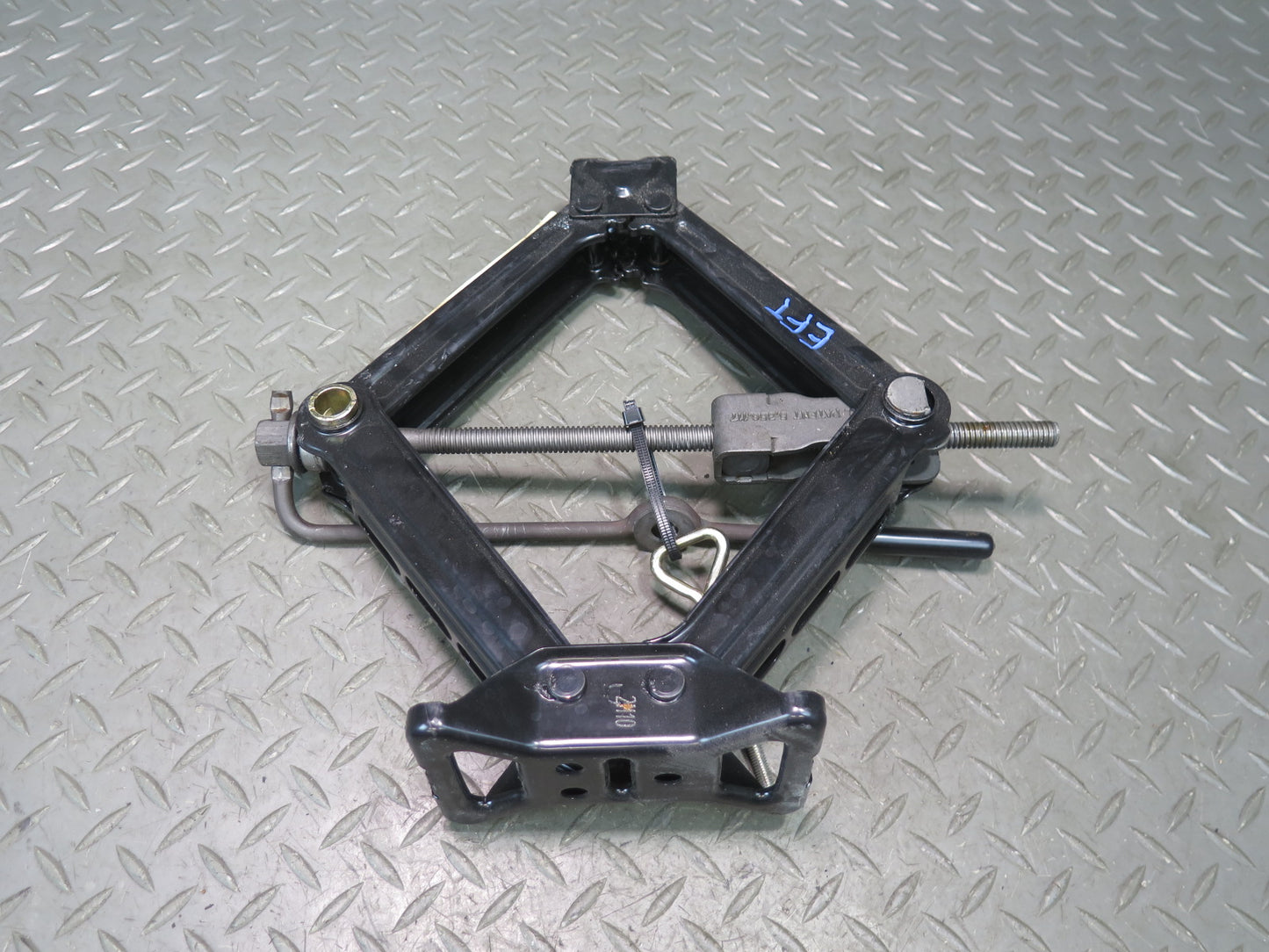02-05 Ford Thunderbird Emergency Spare Tire Wrench Lift Jack Tool Set OEM