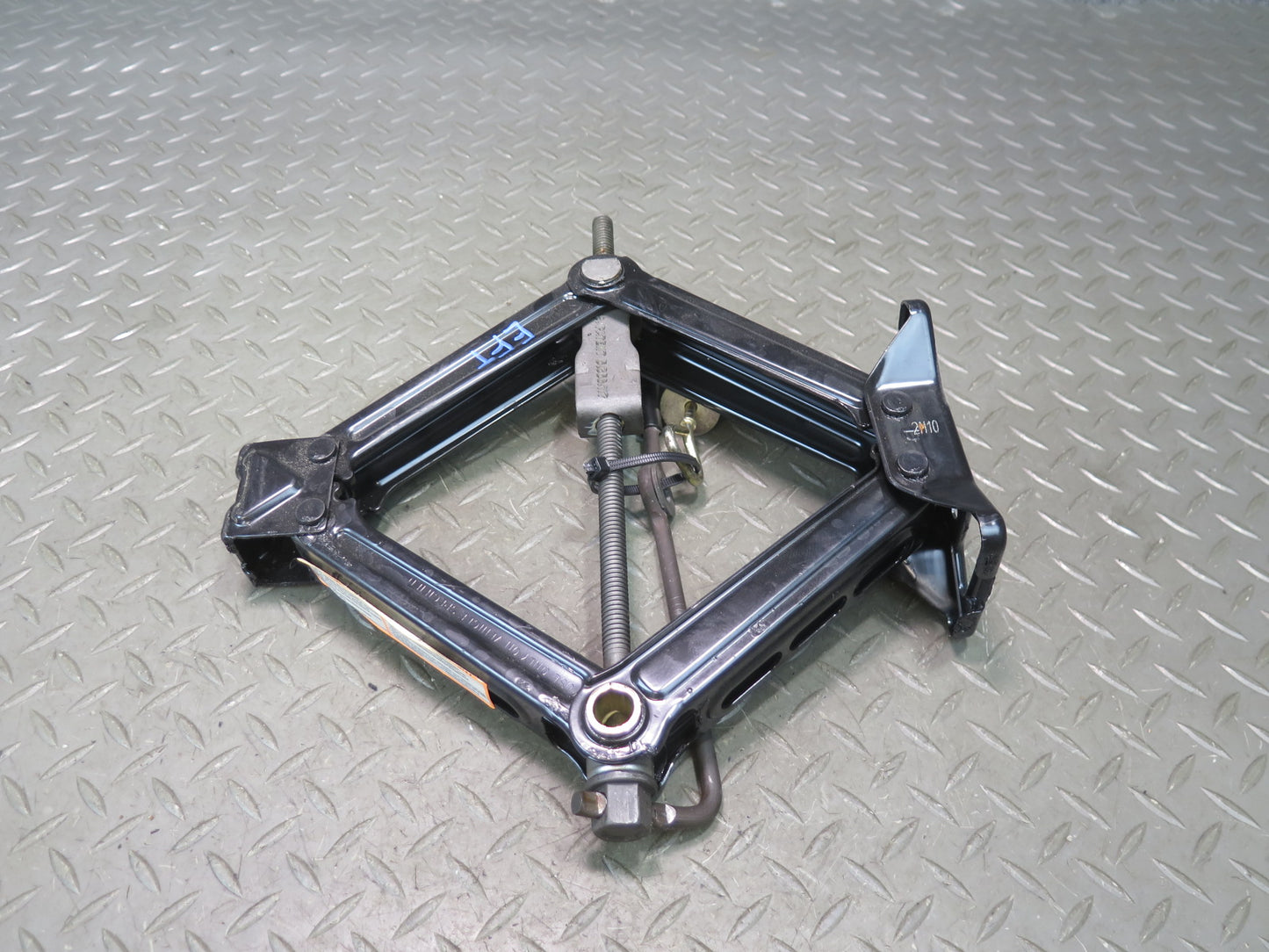 02-05 Ford Thunderbird Emergency Spare Tire Wrench Lift Jack Tool Set OEM