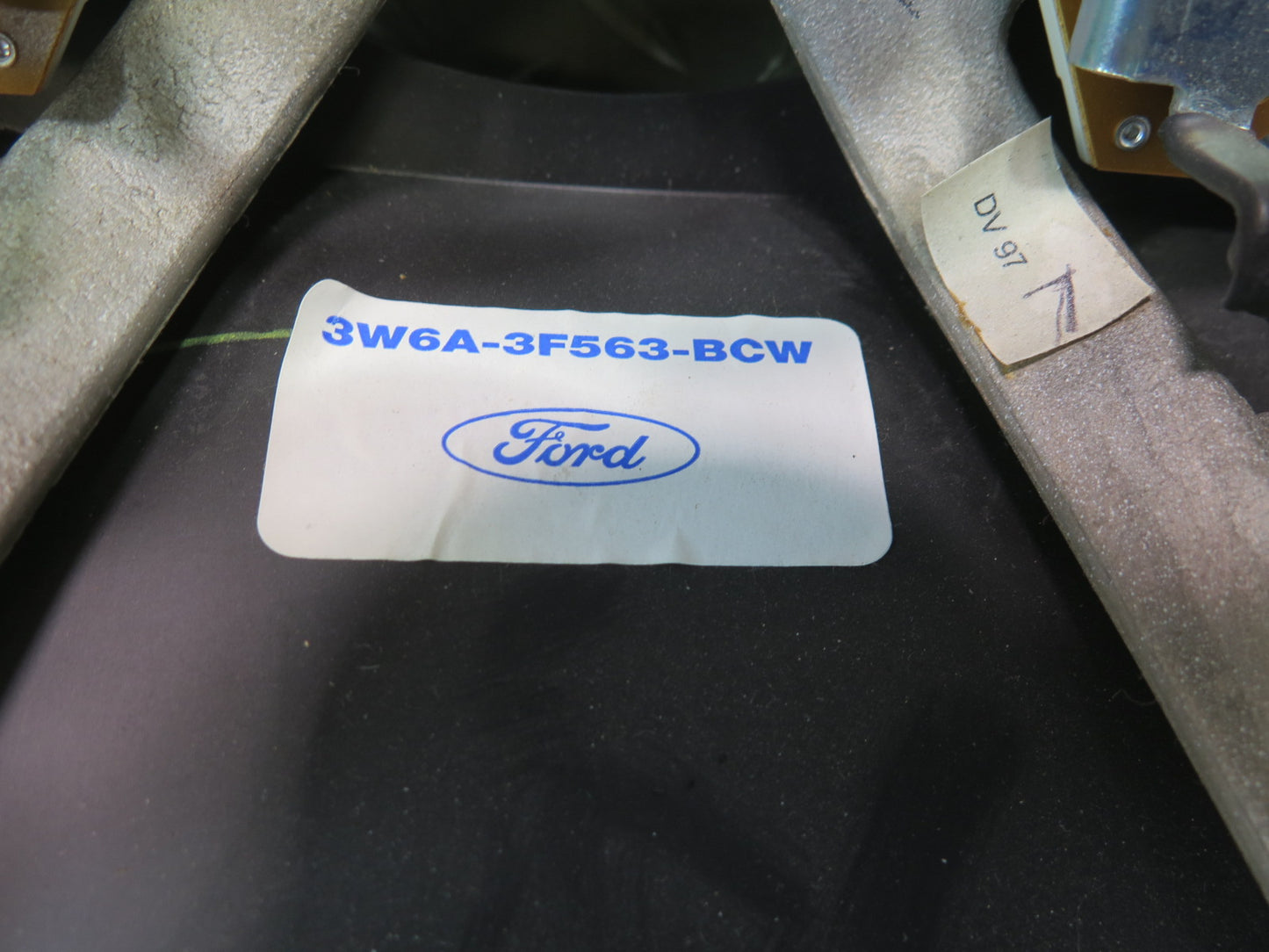 02-05 Ford Thunderbird Leather Steering w Controls 3W6A-3F563-BCW OEM