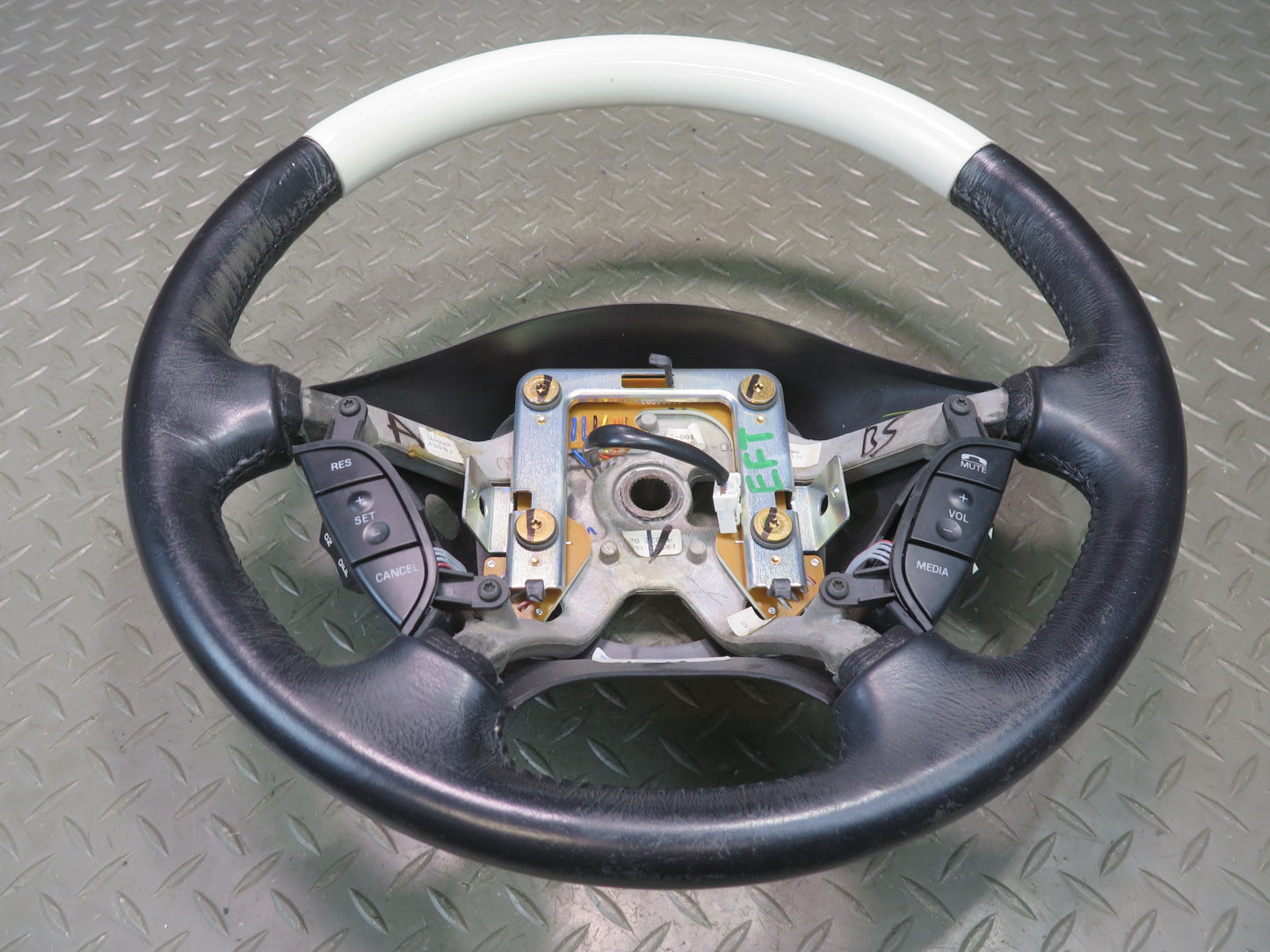 02-05 Ford Thunderbird Leather Steering w Controls 3W6A-3F563-BCW OEM