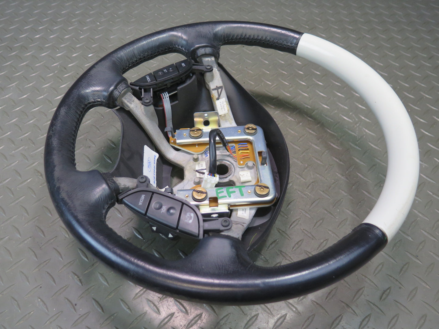 02-05 Ford Thunderbird Leather Steering w Controls 3W6A-3F563-BCW OEM