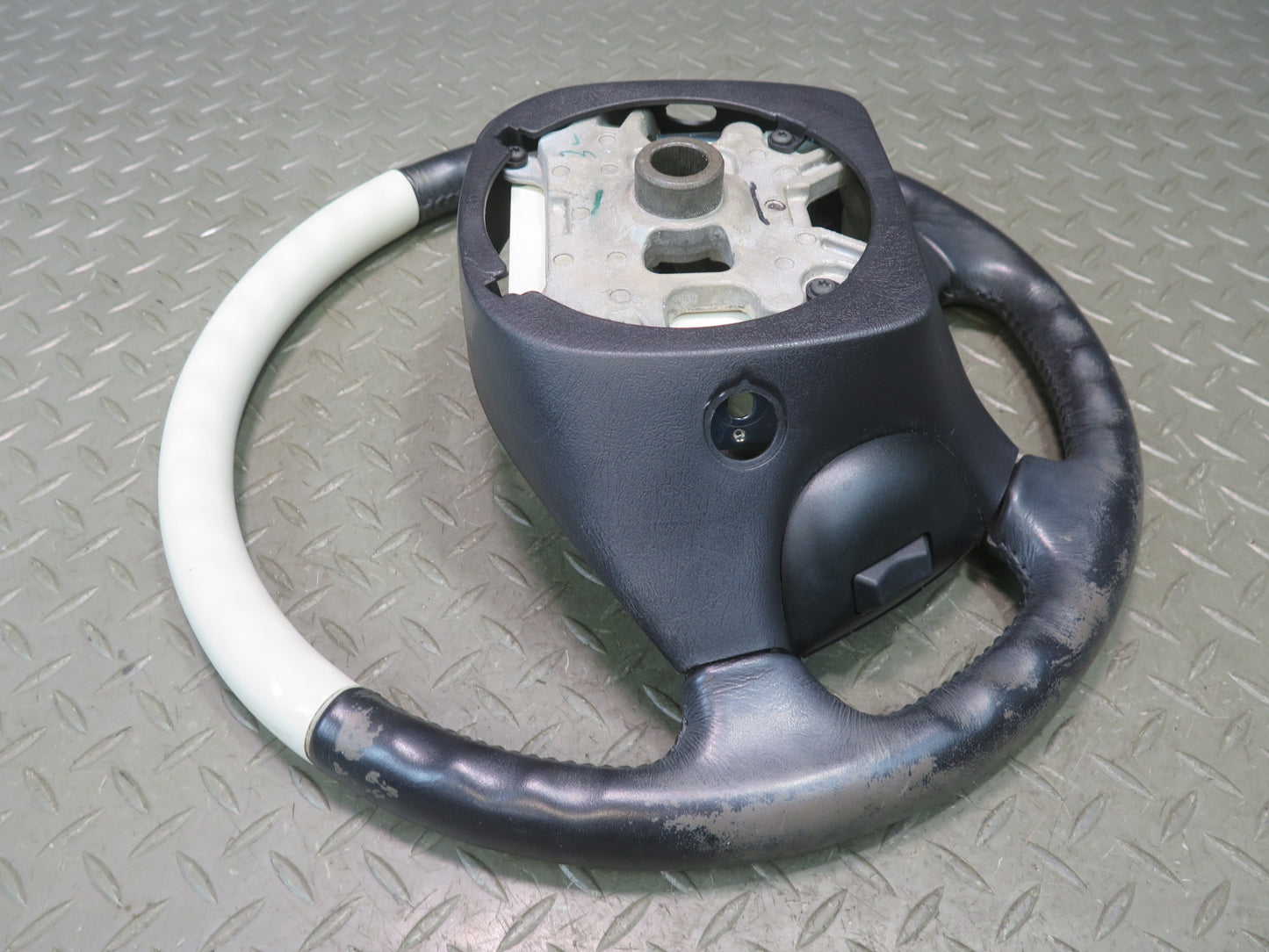 02-05 Ford Thunderbird Leather Steering w Controls 3W6A-3F563-BCW OEM