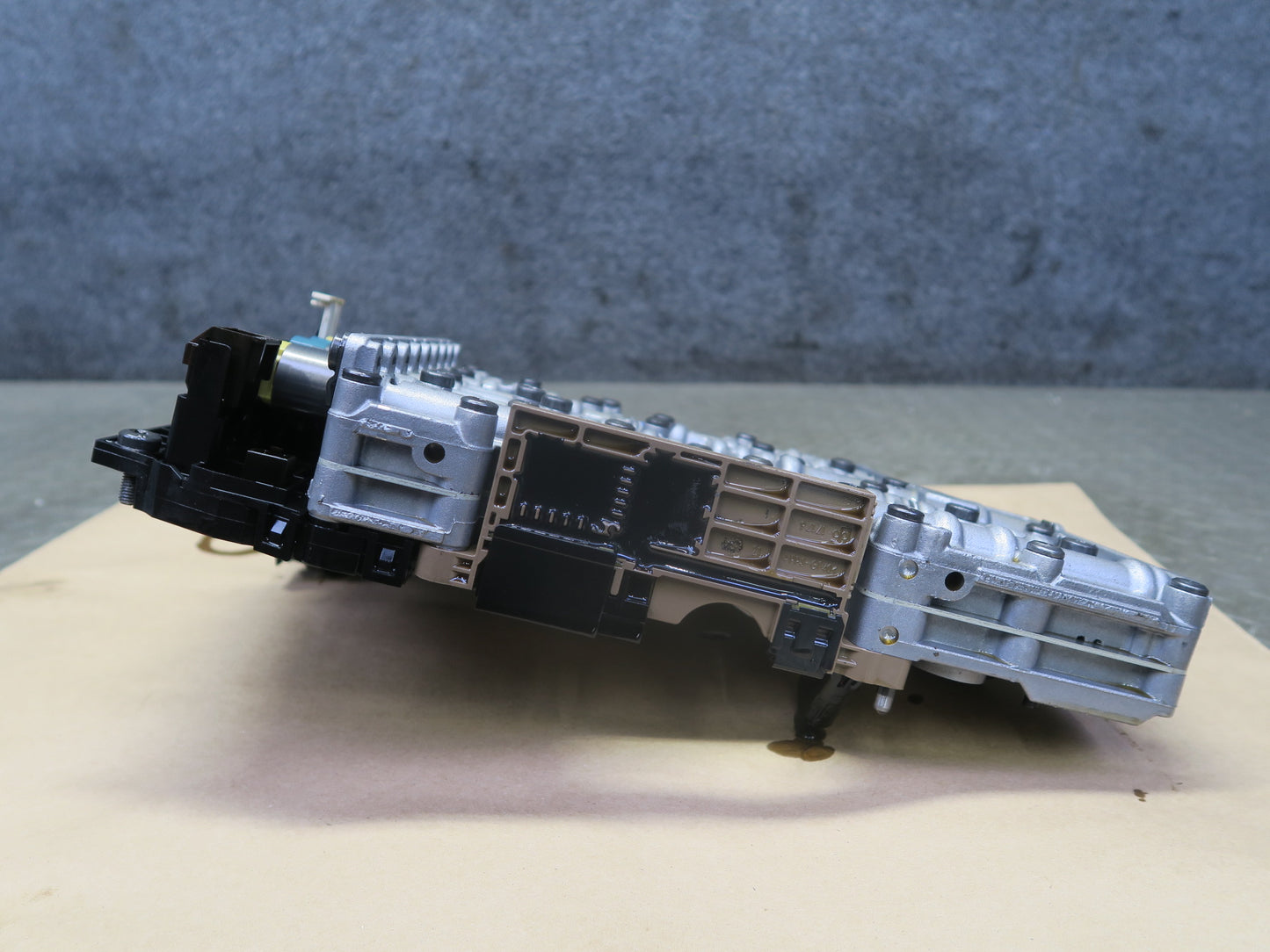 06-08 BMW E85 Z4 3.0L 6HP-19Z Automatic Transmission Valve Body Mechatronic OEM