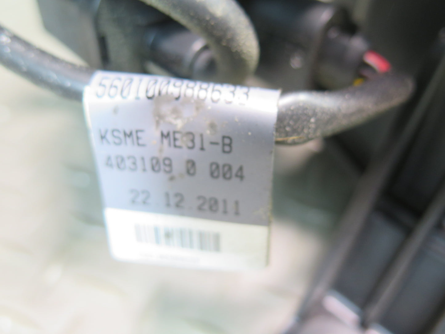 08-17 Audi B8 A5 S5 Fuel Evap Vapor Charcoal Canister OEM