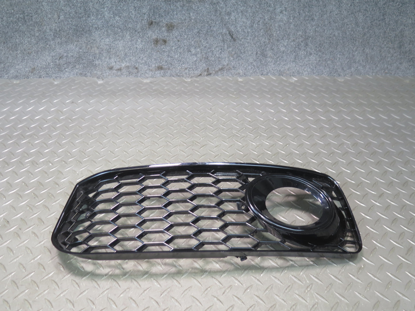 08-12 Audi B8 S5 Aftermarket Front Bumper Left Fog Light Grille Cover