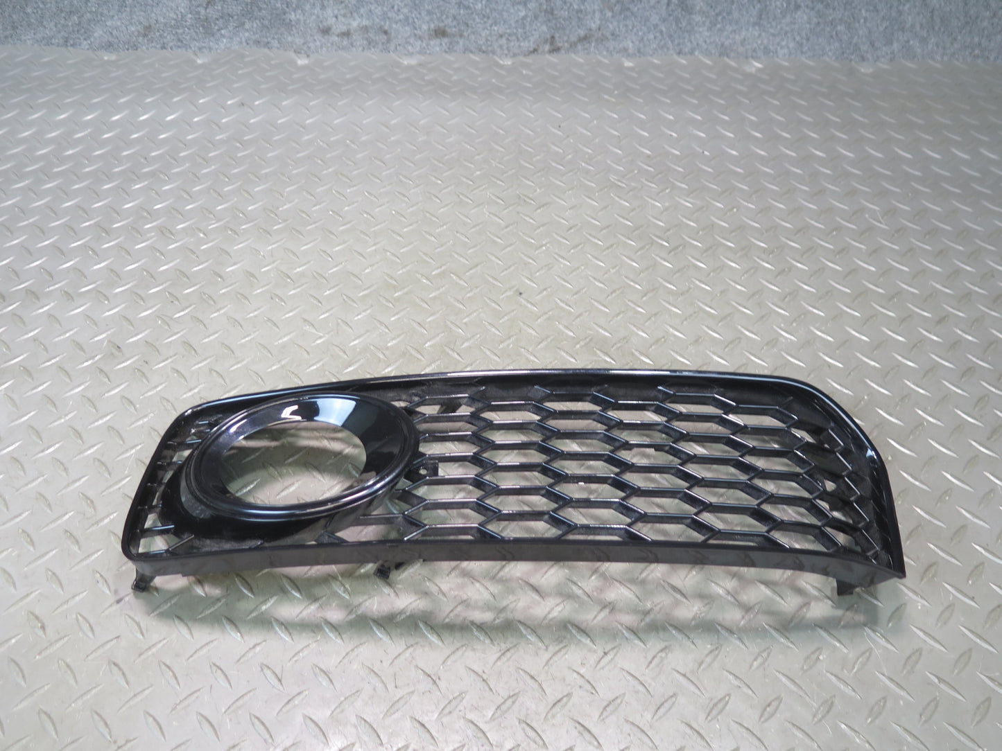 08-12 Audi B8 S5 Aftermarket Front Bumper Left Fog Light Grille Cover