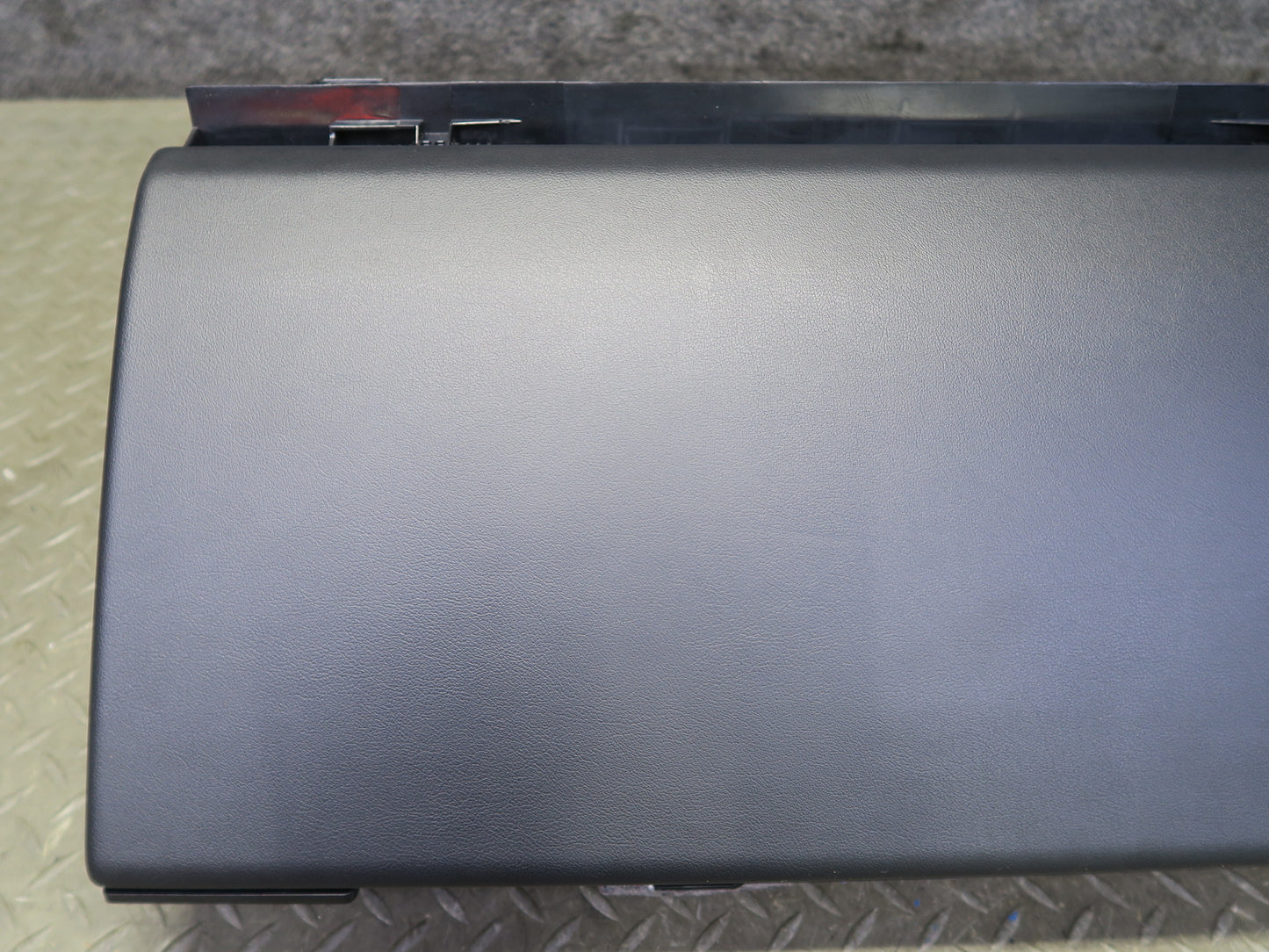 2014-2022 Range Rover Sport L494 Dash Glove Box Compartment Storage