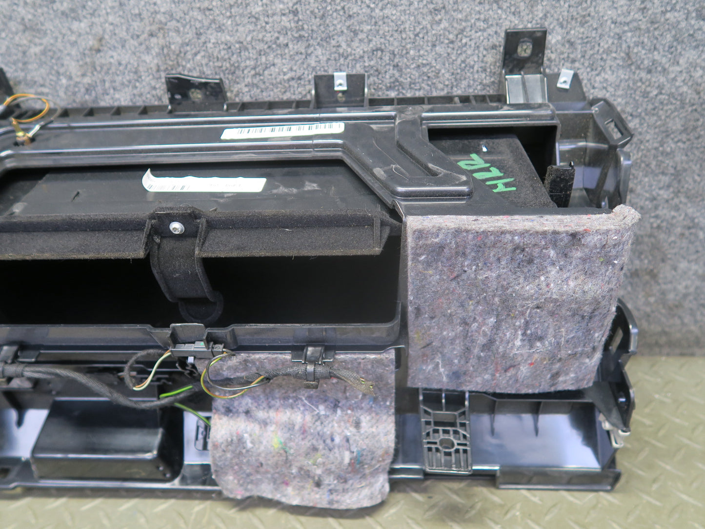 2014-2022 Range Rover Sport L494 Dash Glove Box Compartment Storage