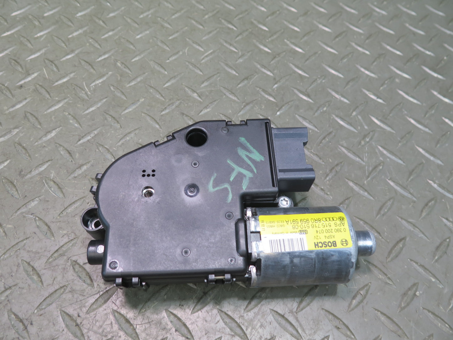 08-17 Audi B8 A5 S5 Sunroof Motor Srive Unit 8R0959591A OEM