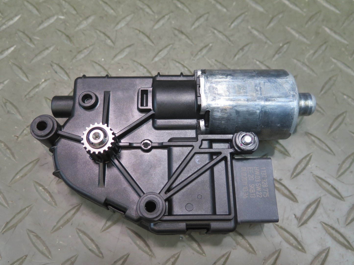 08-17 Audi B8 A5 S5 Sunroof Motor Srive Unit 8R0959591A OEM